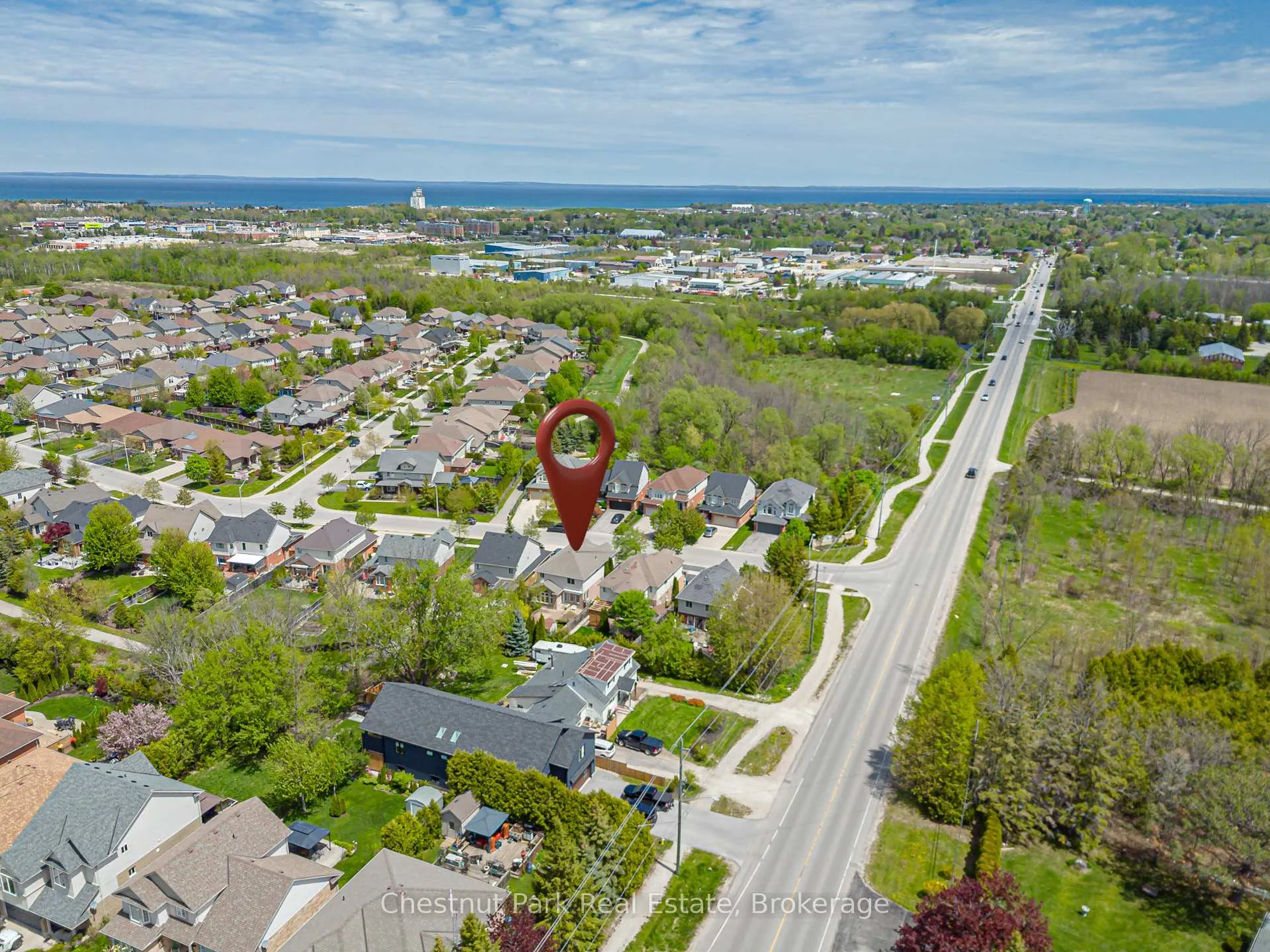 Photo 4 of 6 Alyssa Drive, Collingwood — HOMEH