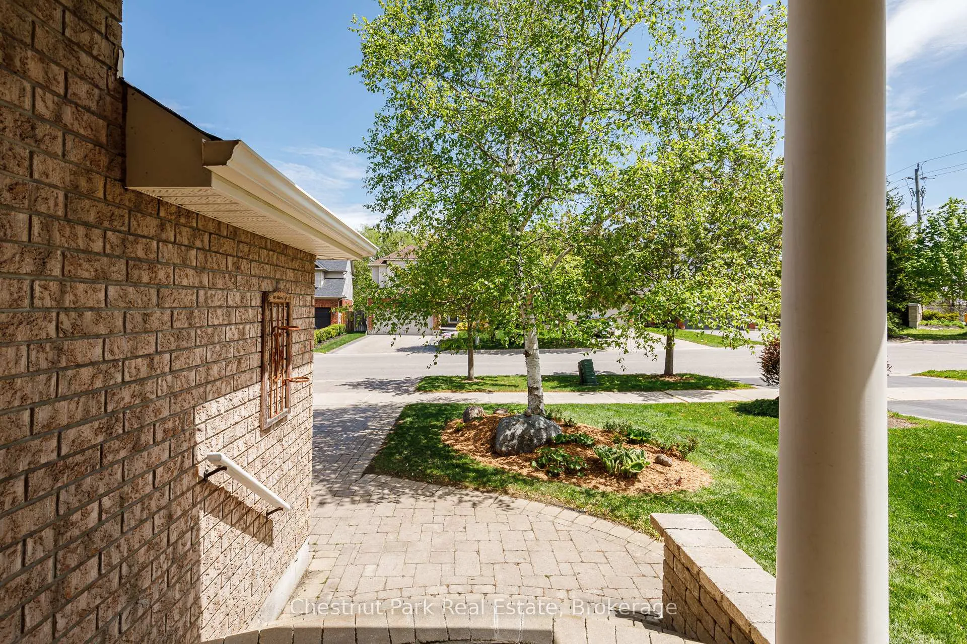 Photo 8 of 6 Alyssa Drive, Collingwood — HOMEH