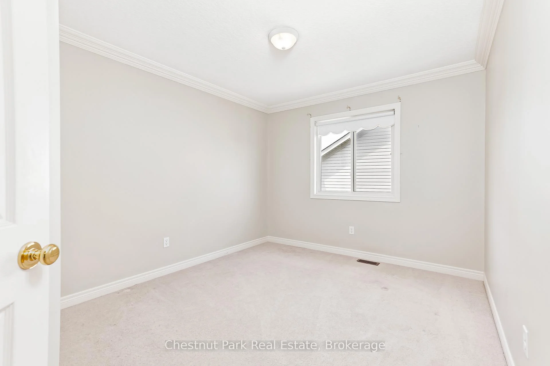 Photo 24 of 6 Alyssa Drive, Collingwood — HOMEH