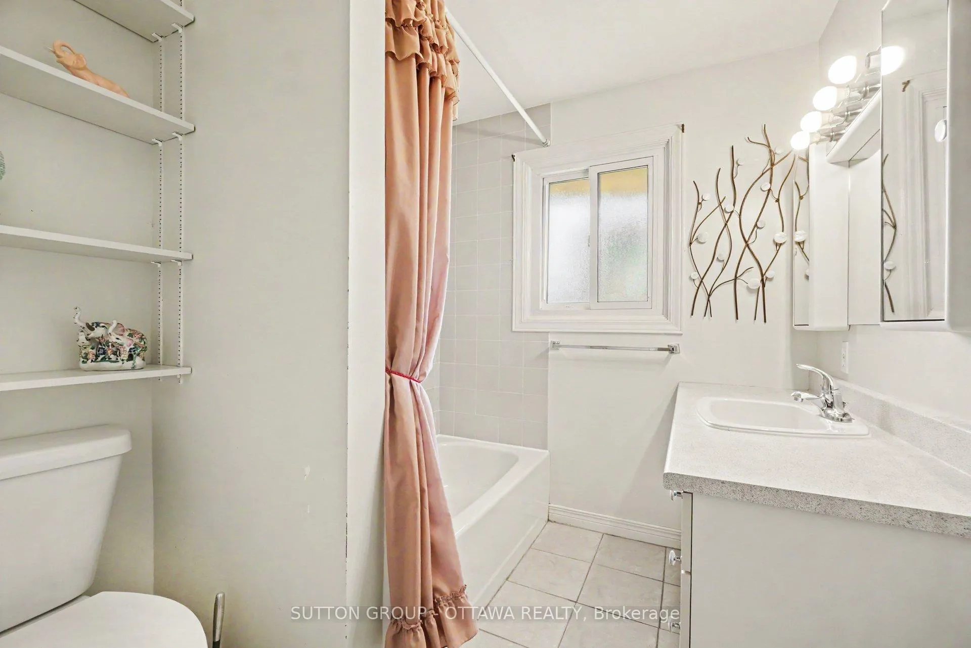 Photo 16 of 6573 Russell Road, Ottawa, Sarsfield/Bearbrook — HOMEH