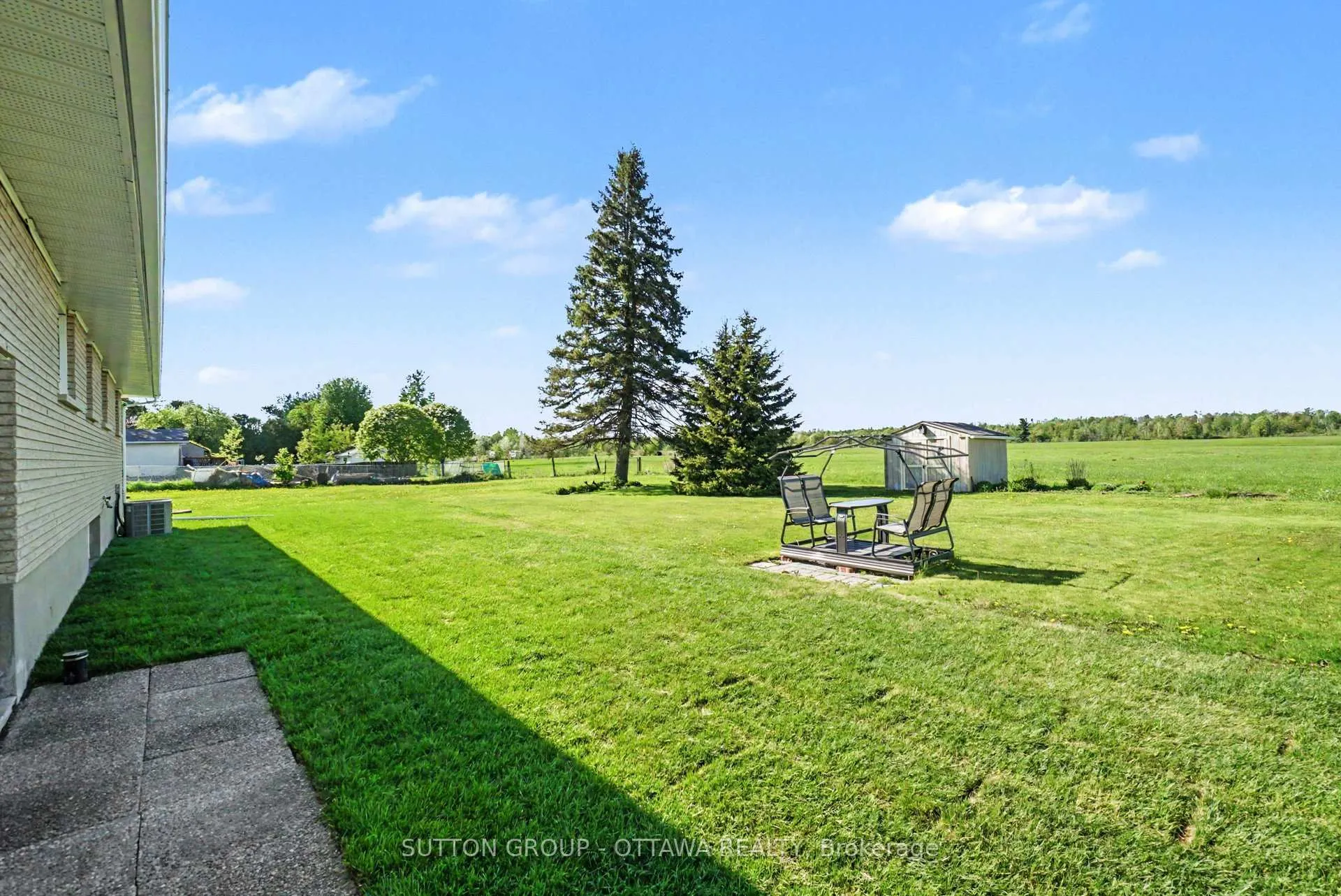 Photo 27 of 6573 Russell Road, Ottawa, Sarsfield/Bearbrook — HOMEH