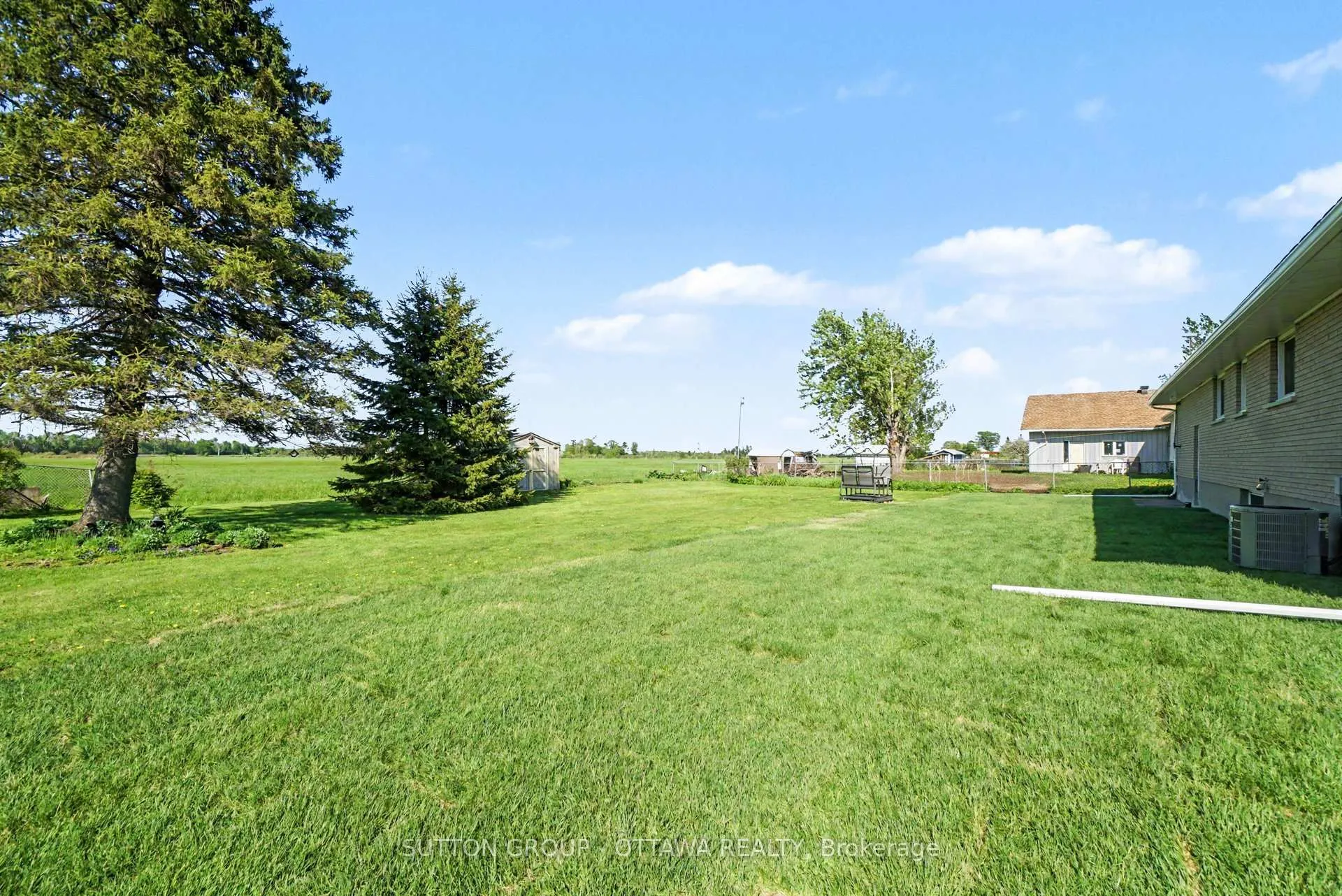 Photo 30 of 6573 Russell Road, Ottawa, Sarsfield/Bearbrook — HOMEH