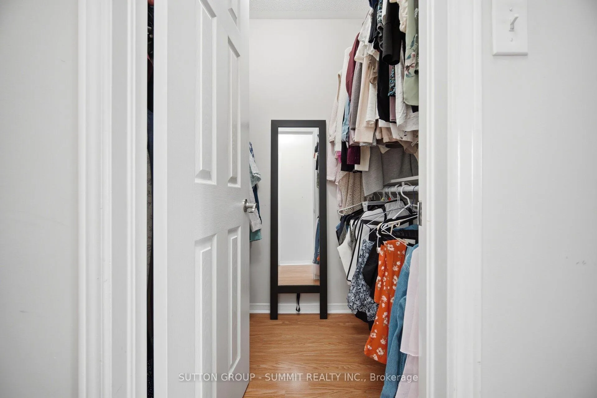Photo 28 of 100 Burnstown Circle, Brampton, Bram East — HOMEH