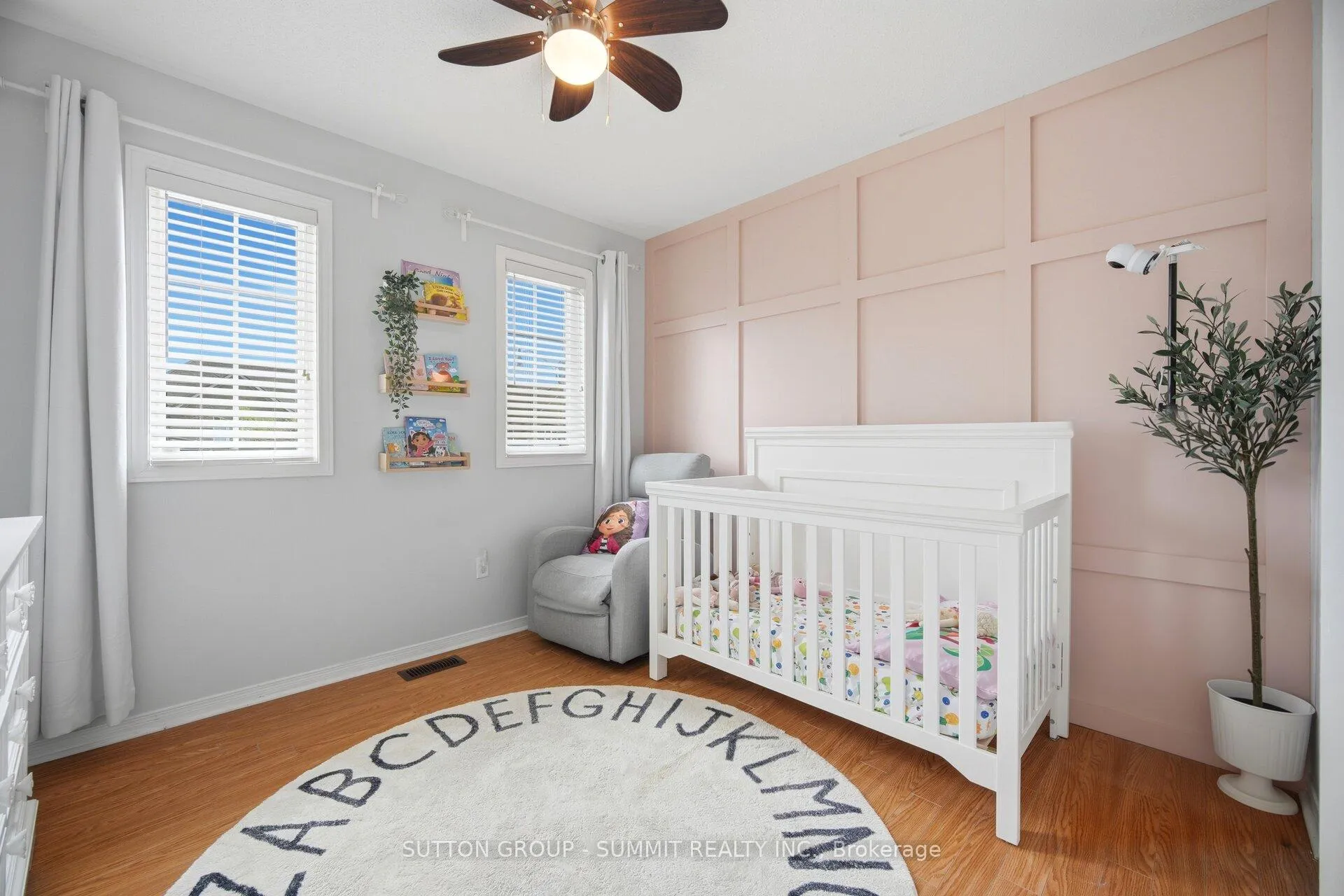 Photo 31 of 100 Burnstown Circle, Brampton, Bram East — HOMEH