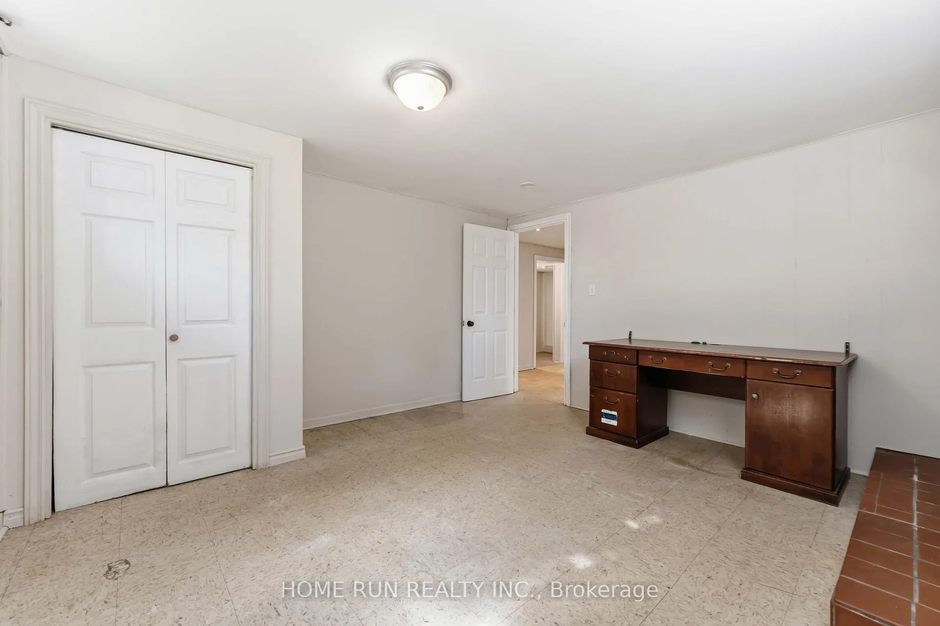 Photo 32 of 1530 Clementine Boulevard W, Ottawa, Billings Bridge — HOMEH