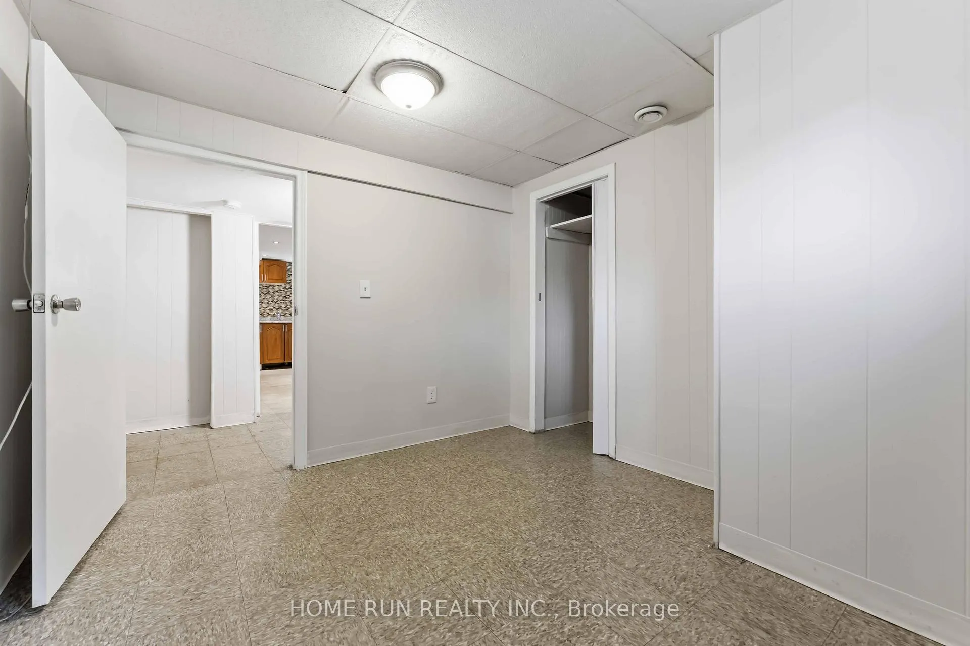 Photo 39 of 1530 Clementine Boulevard W, Ottawa, Billings Bridge — HOMEH