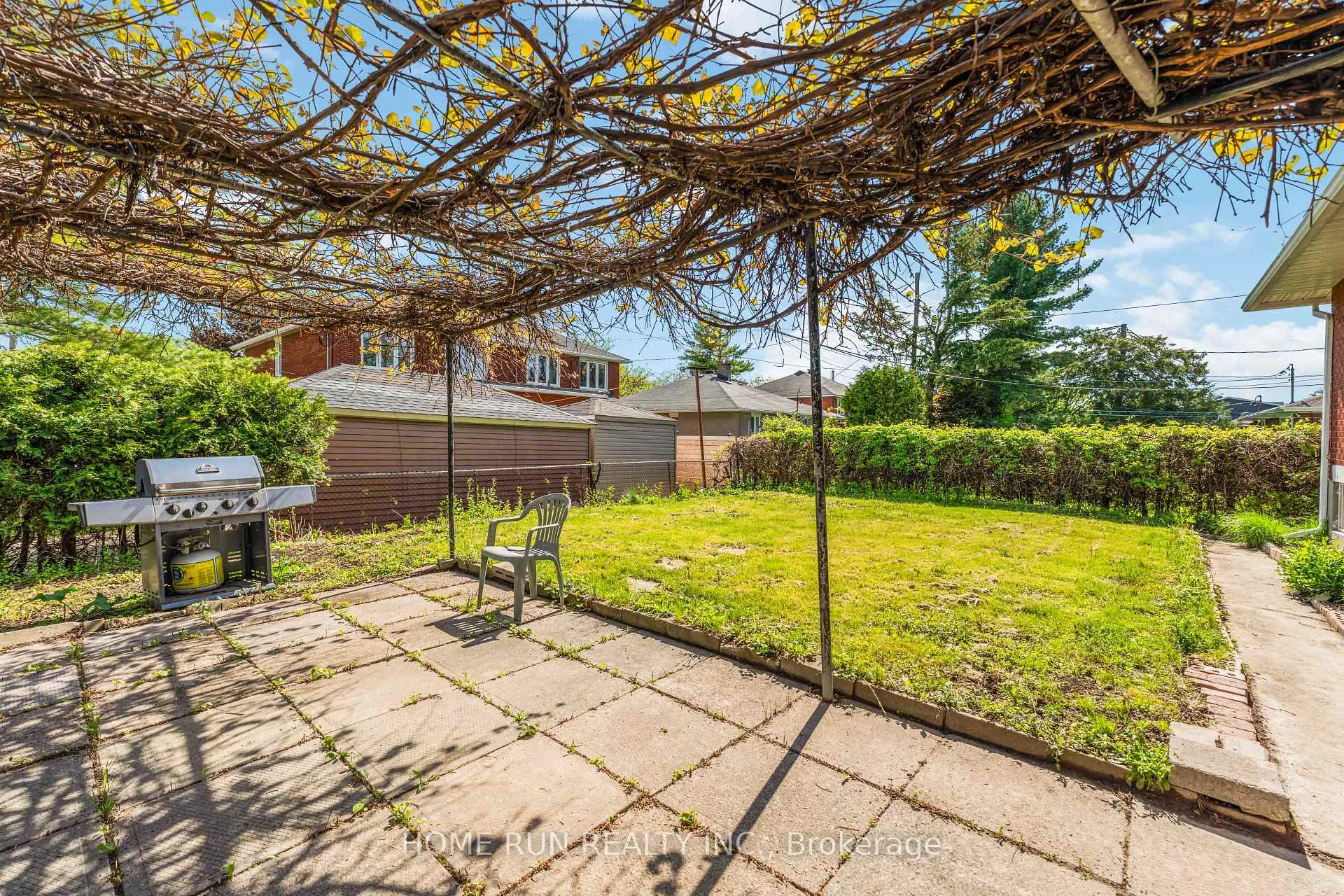 Photo 44 of 1530 Clementine Boulevard W, Ottawa, Billings Bridge — HOMEH