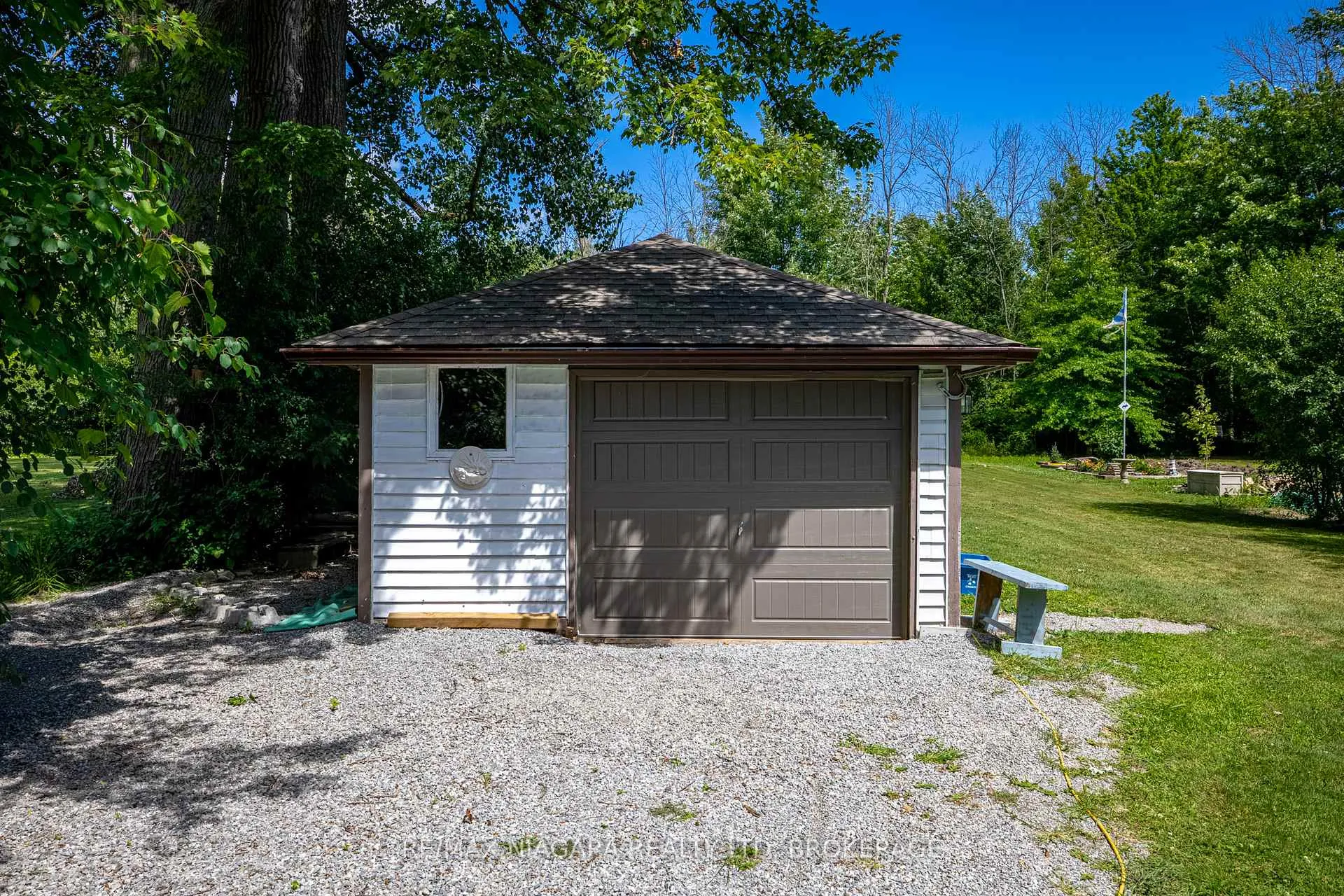 Photo 10 of 434 Crescent Road, Fort Erie, Crescent Park — HOMEH