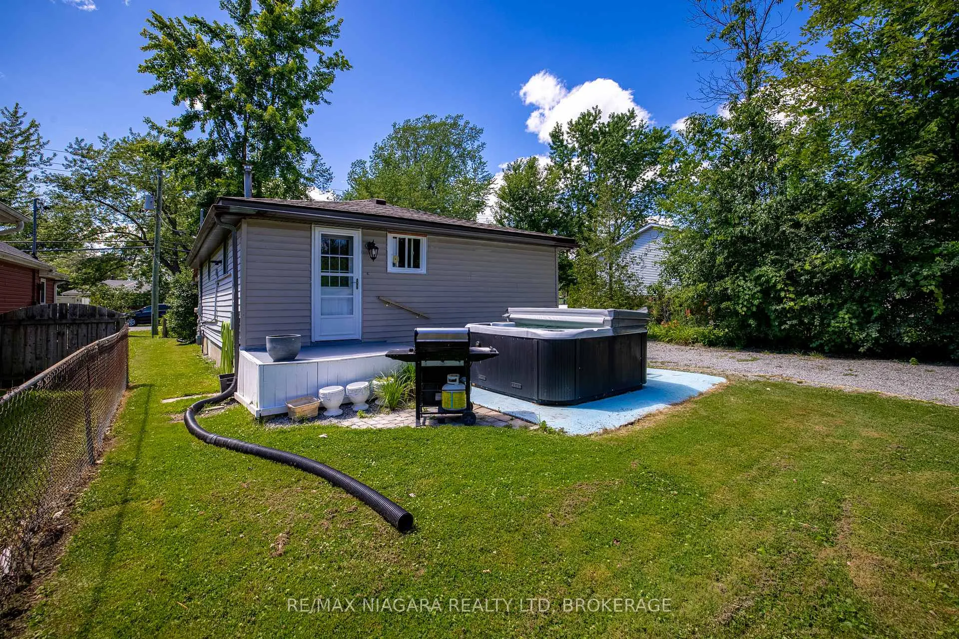 Photo 46 of 434 Crescent Road, Fort Erie, Crescent Park — HOMEH