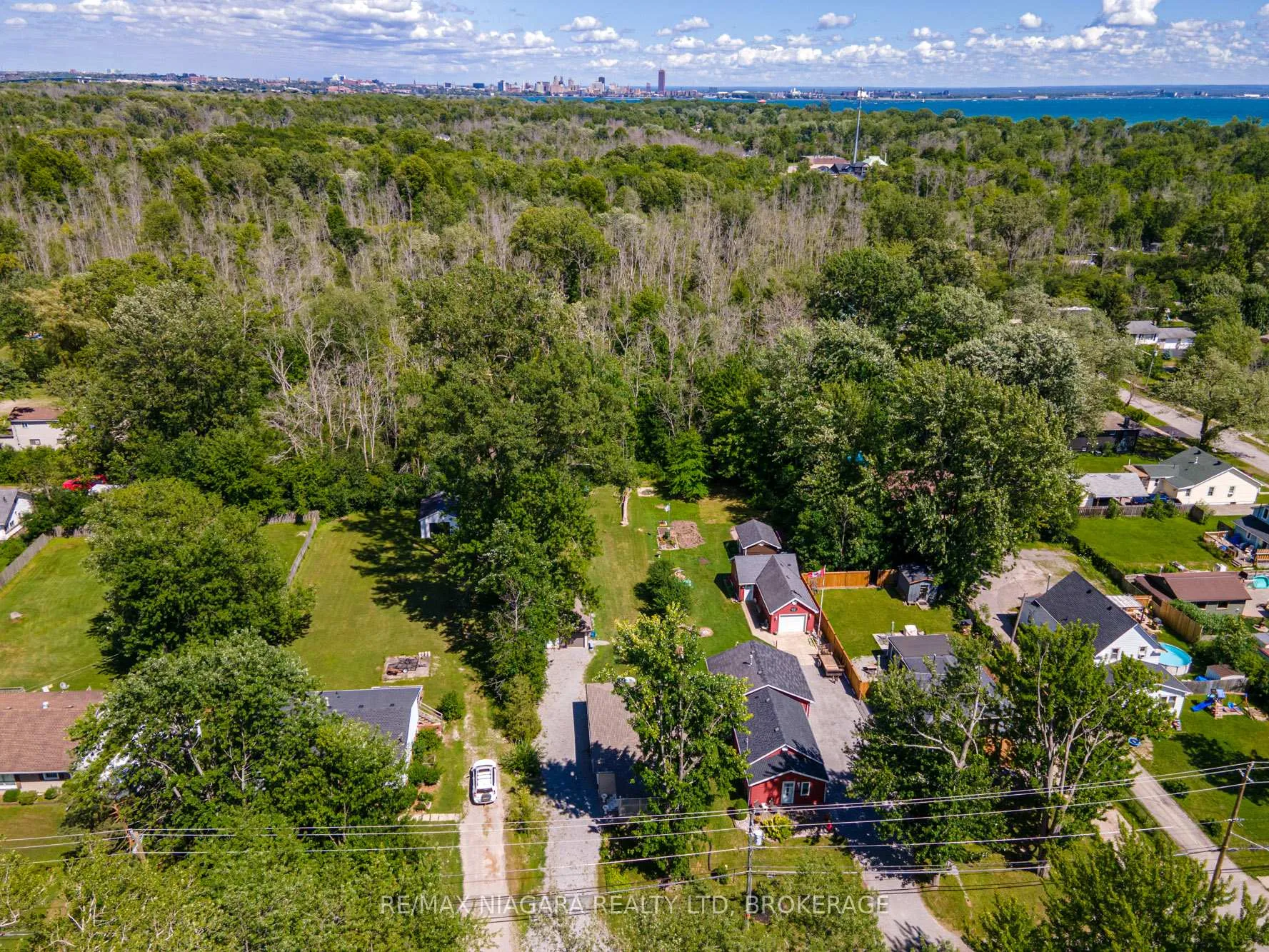 Photo 53 of 434 Crescent Road, Fort Erie, Crescent Park — HOMEH