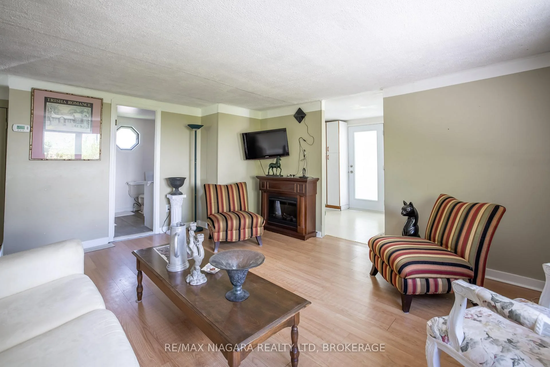 Photo 17 of 434 Crescent Road, Fort Erie, Crescent Park — HOMEH