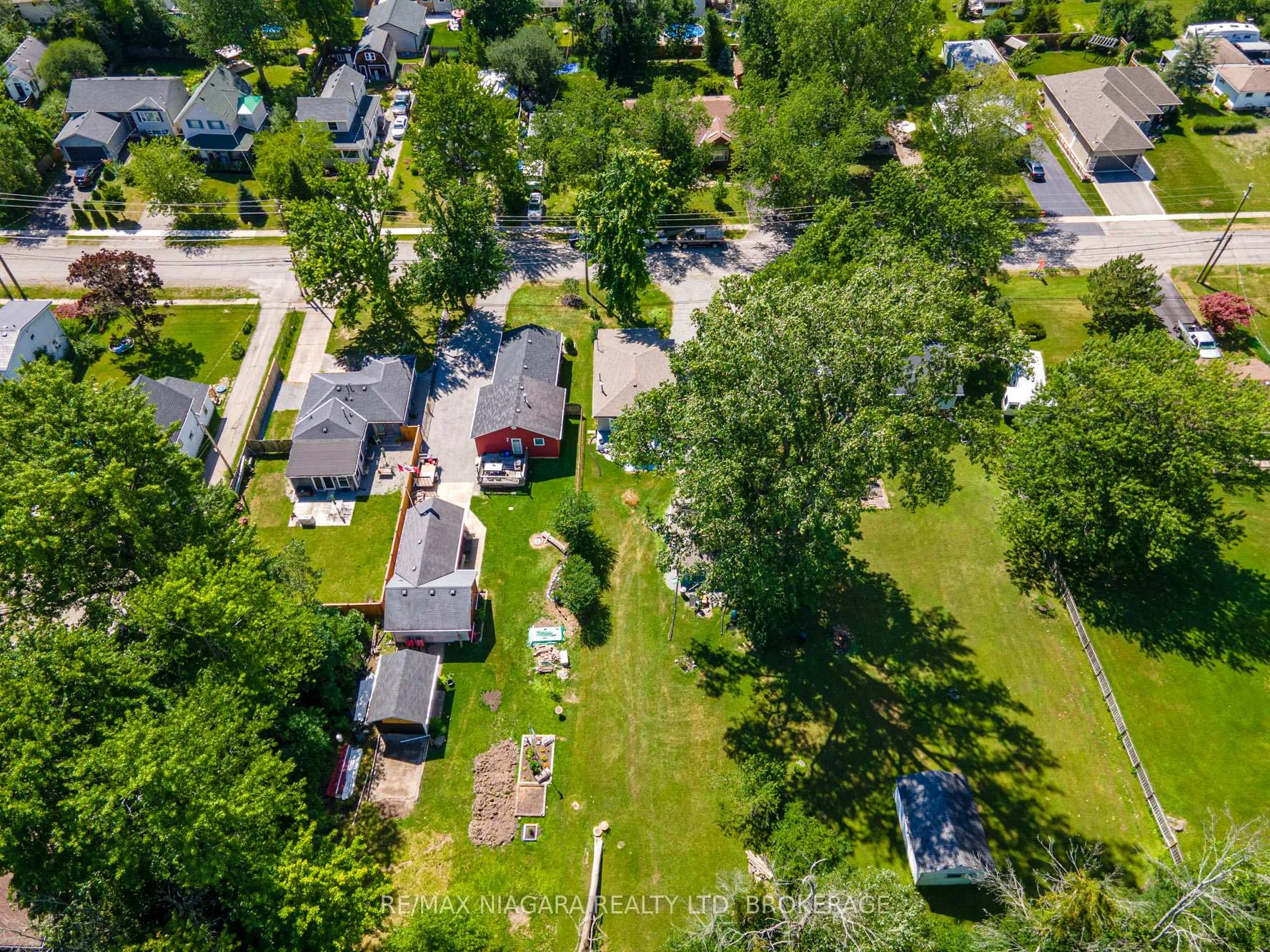 Photo 48 of 434 Crescent Road, Fort Erie, Crescent Park — HOMEH
