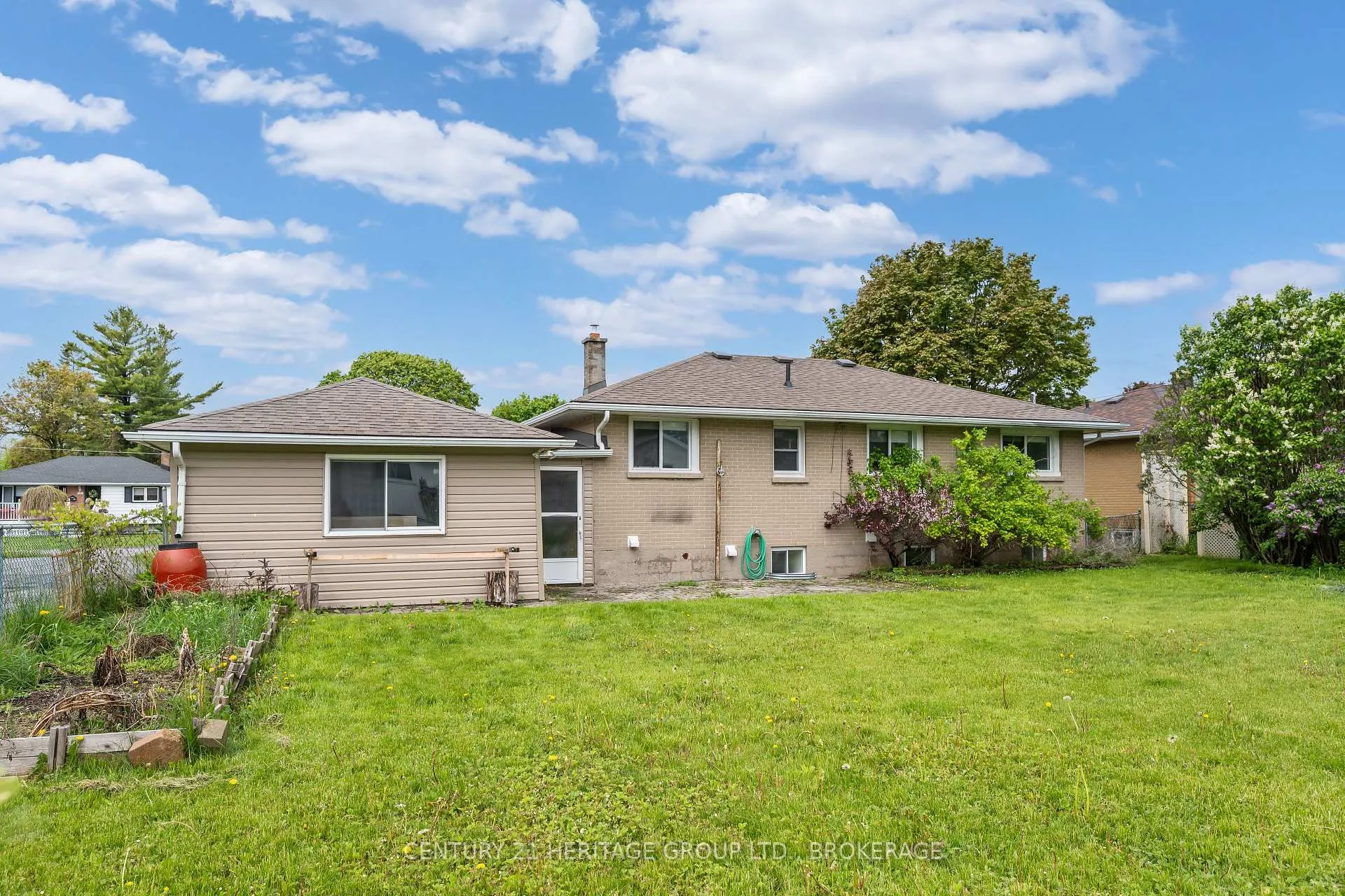 Photo 6 of 486 Kirkwood Road E, Kingston, City Southwest — HOMEH