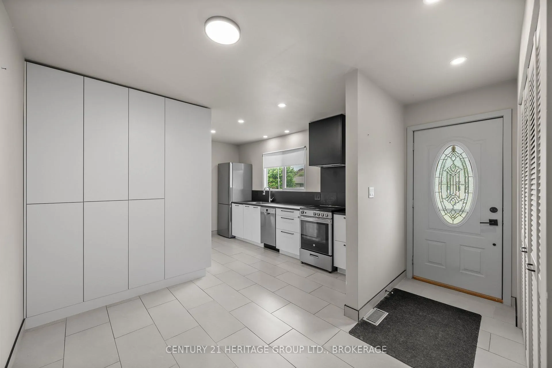 Photo 8 of 486 Kirkwood Road E, Kingston, City Southwest — HOMEH