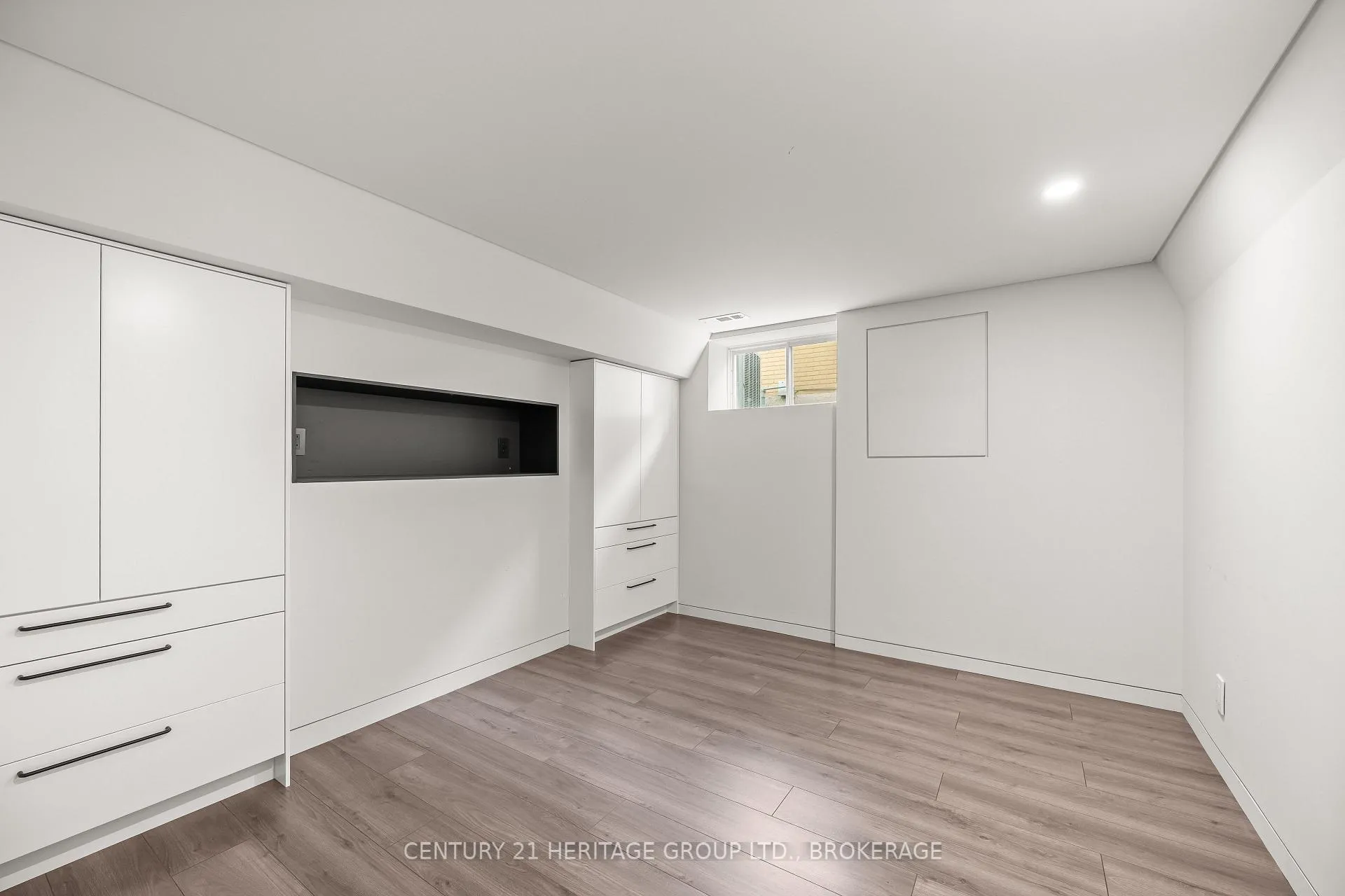 Photo 29 of 486 Kirkwood Road E, Kingston, City Southwest — HOMEH