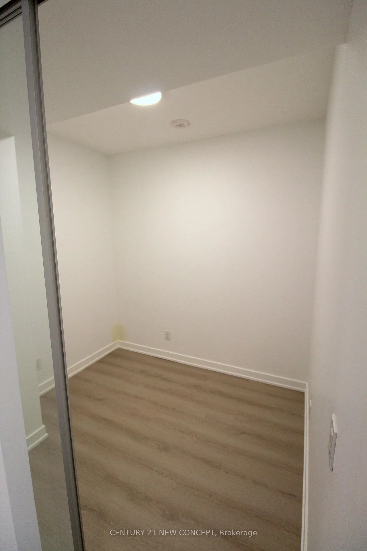 Photo 9 of Unit 2205, 100 Queen Street E, Toronto, Church-Yonge Corridor — HOMEH