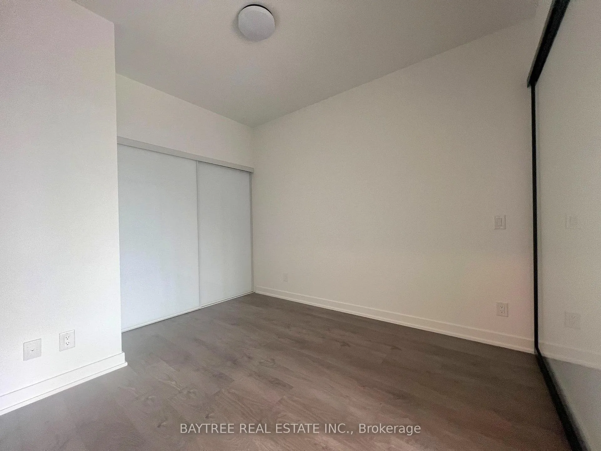 Photo 8 of Unit 2407, 5 Defries Street, Toronto, Regent Park — HOMEH