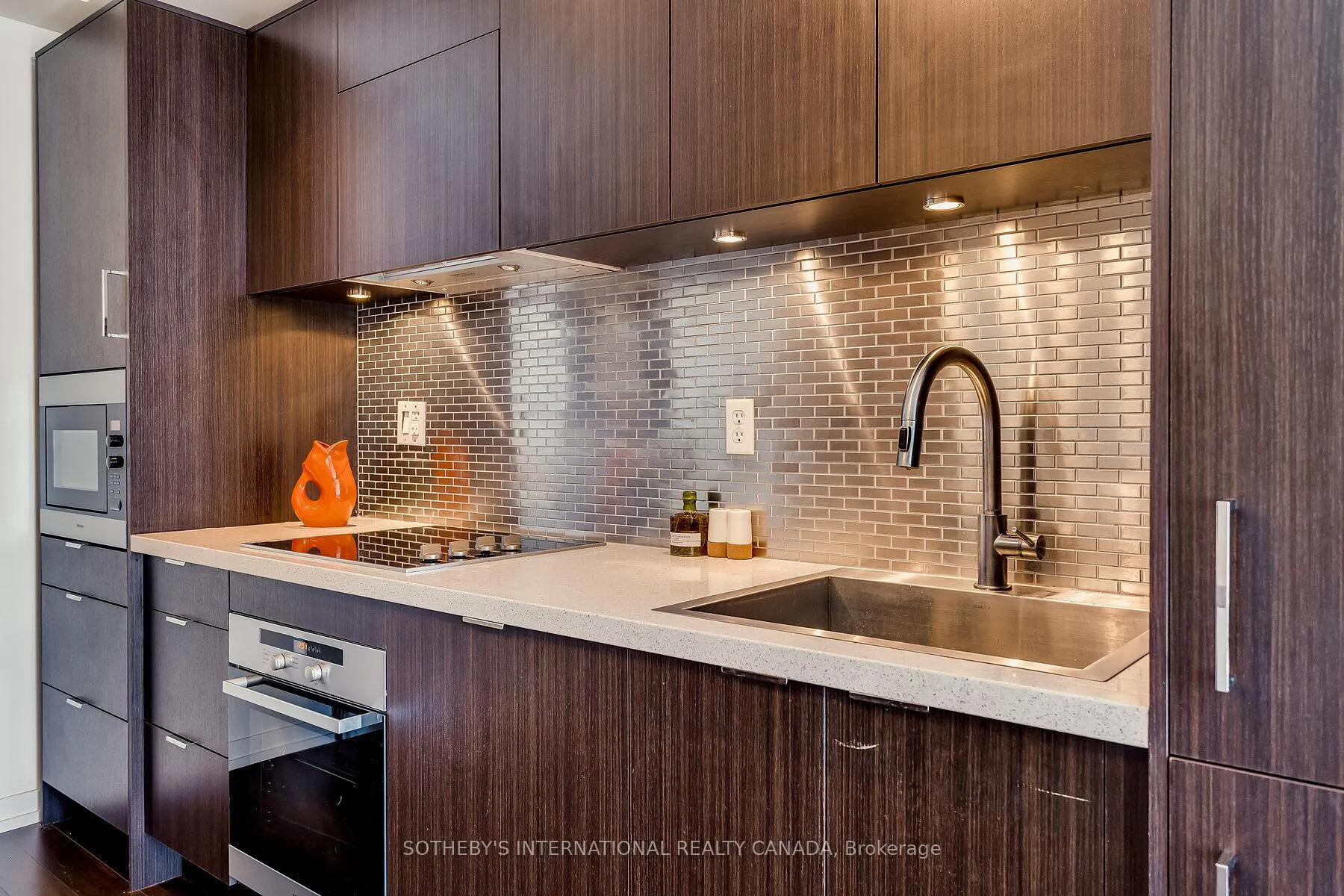 Photo 18 of Unit 2410, 21 Widmer Street, Toronto, Waterfront Communities — HOMEH