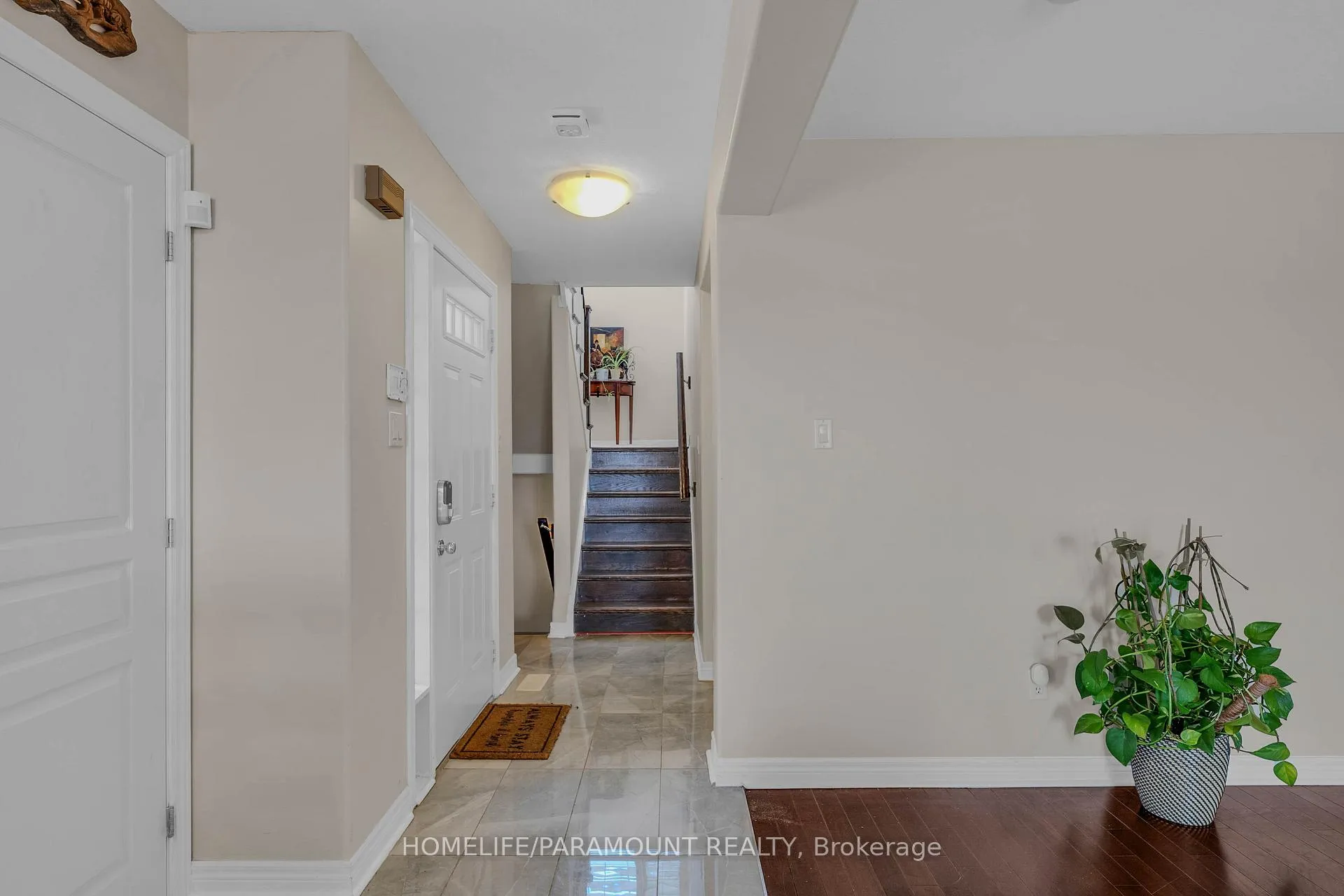 Photo 14 of 51 Voyager Pass, Hamilton, Binbrook — HOMEH