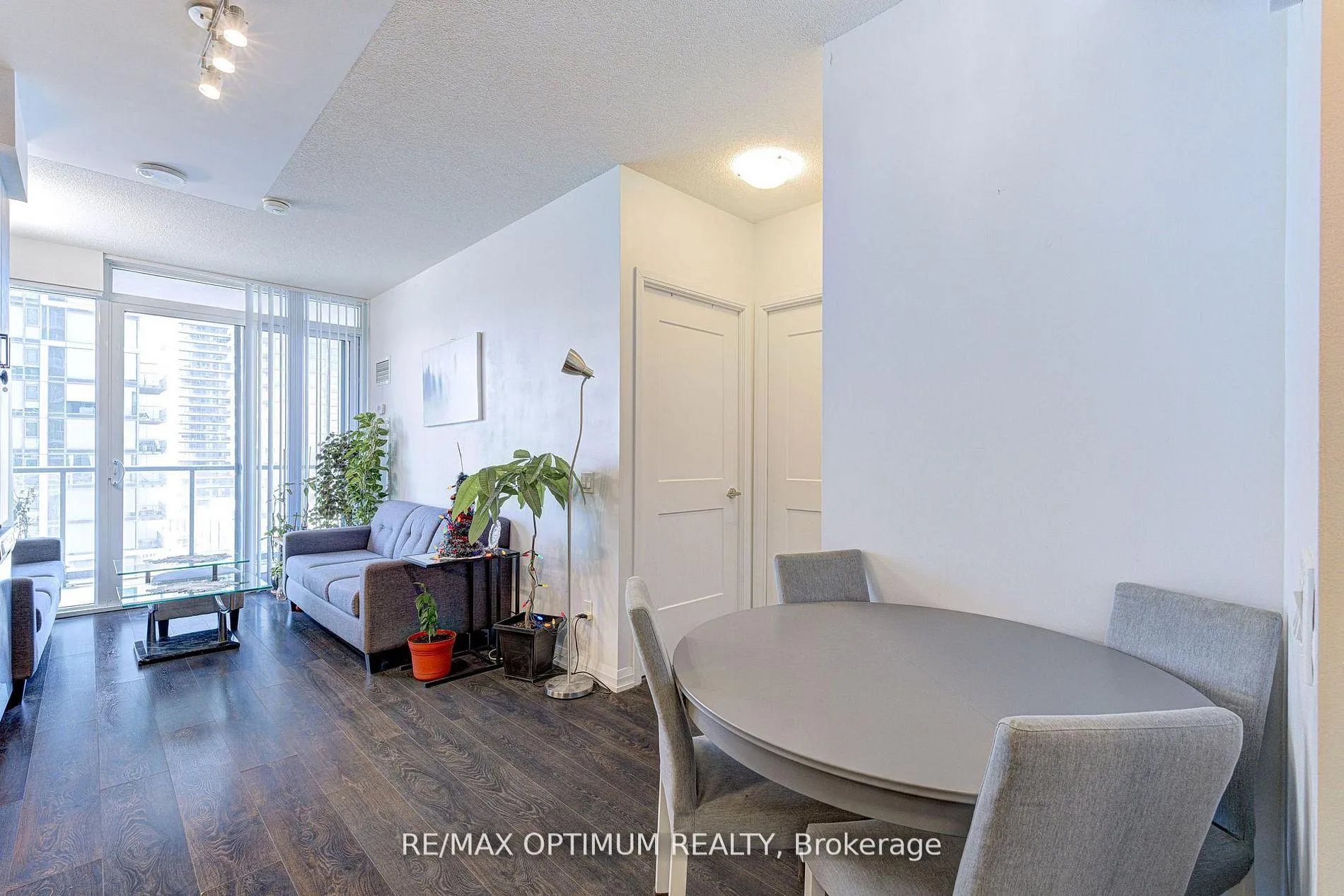 Photo 5 of Unit 1209, 7895 Jane Street W, Vaughan, Concord — HOMEH