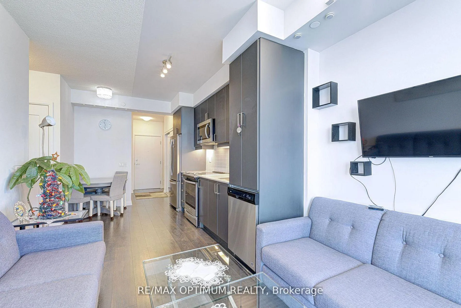 Photo 13 of Unit 1209, 7895 Jane Street W, Vaughan, Concord — HOMEH