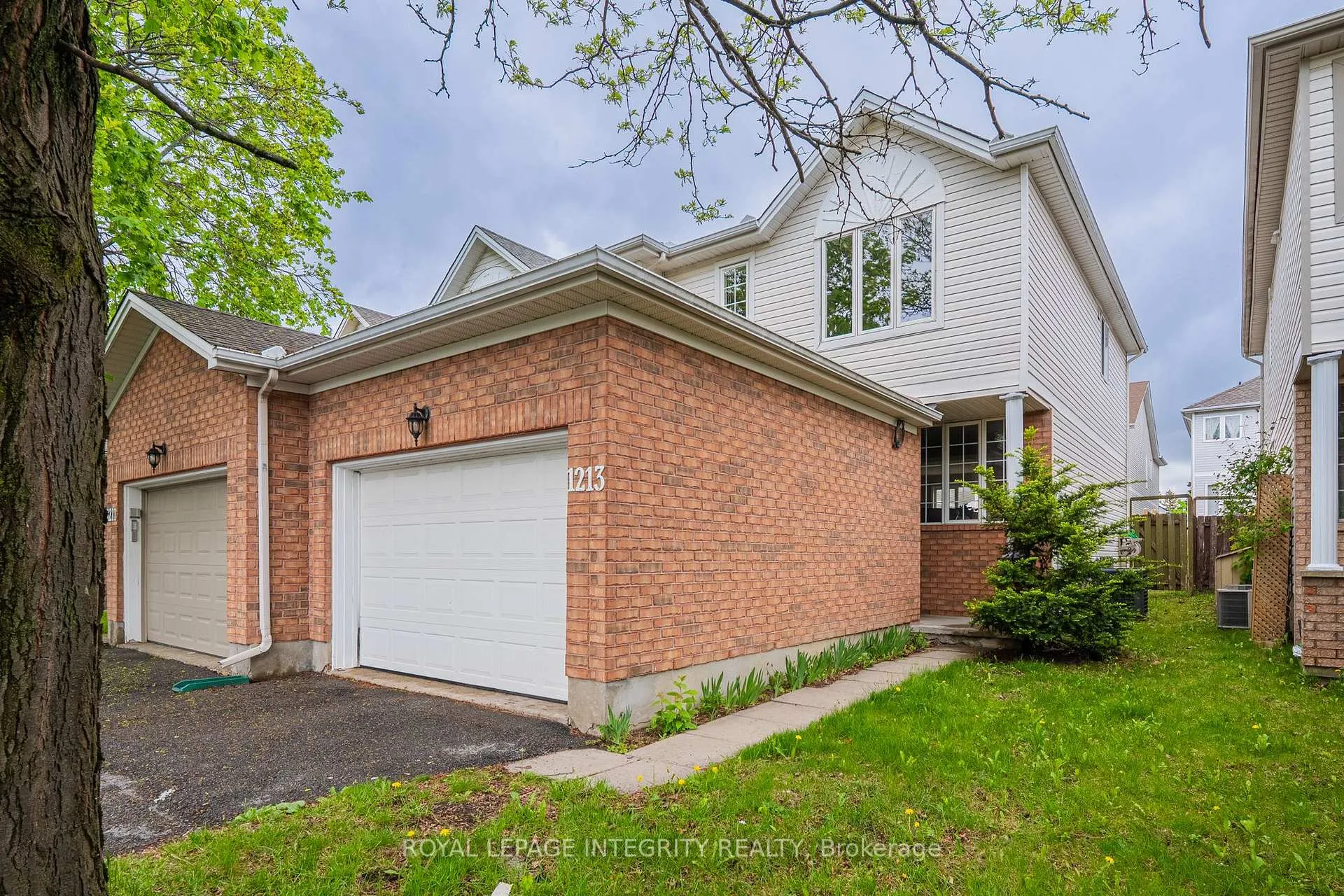 Photo 3 of 1213 Clyde Avenue, Ottawa, Central Park — HOMEH