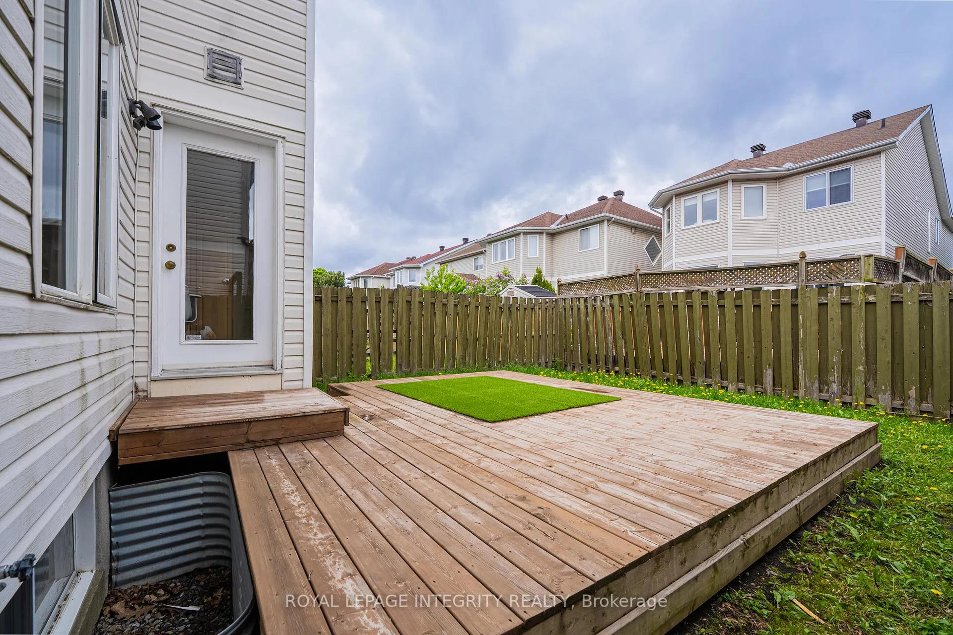Photo 35 of 1213 Clyde Avenue, Ottawa, Central Park — HOMEH