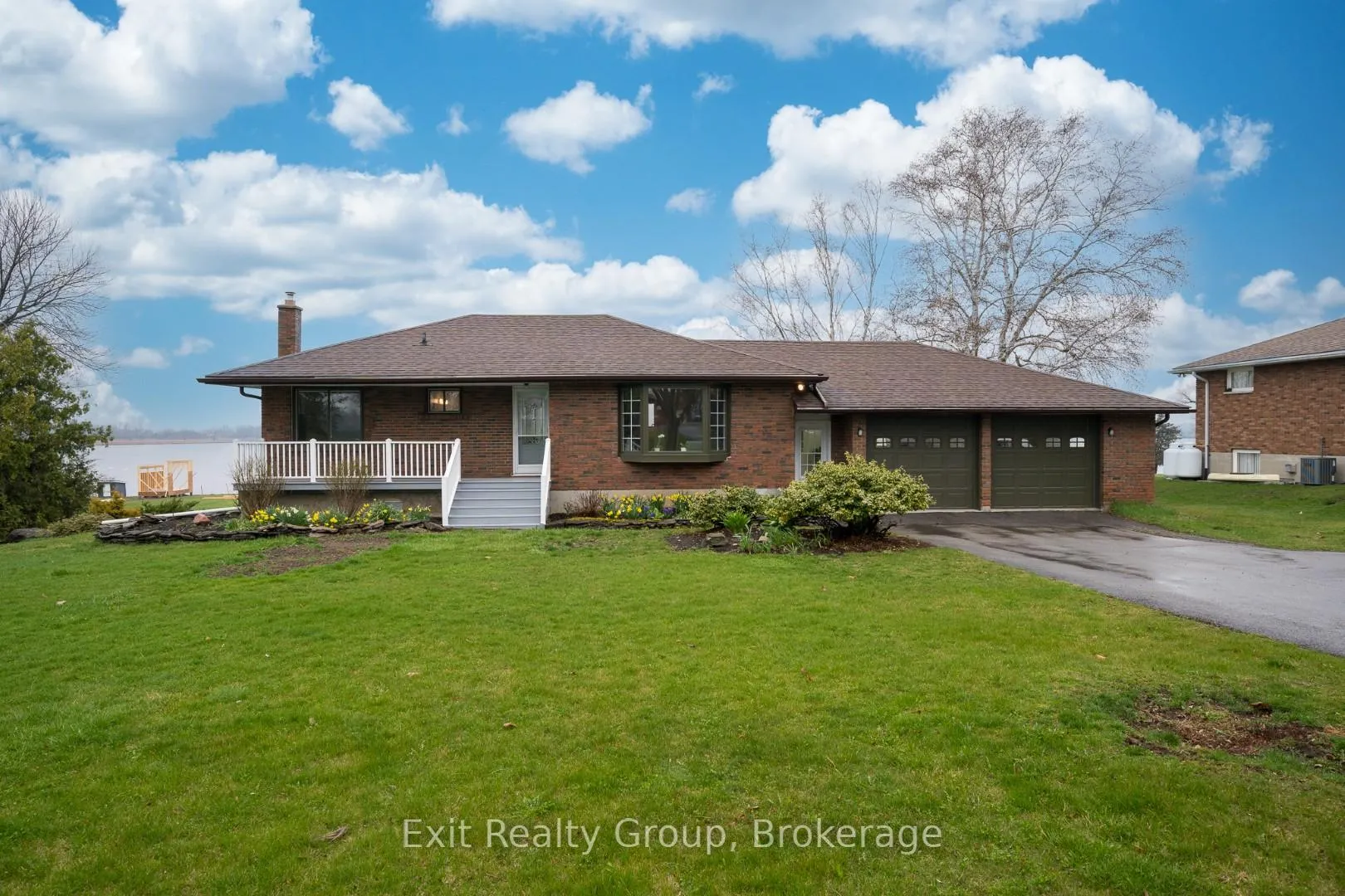 Photo 1 of 217 Massassauga Road, Prince Edward County, Ameliasburg Ward — HOMEH