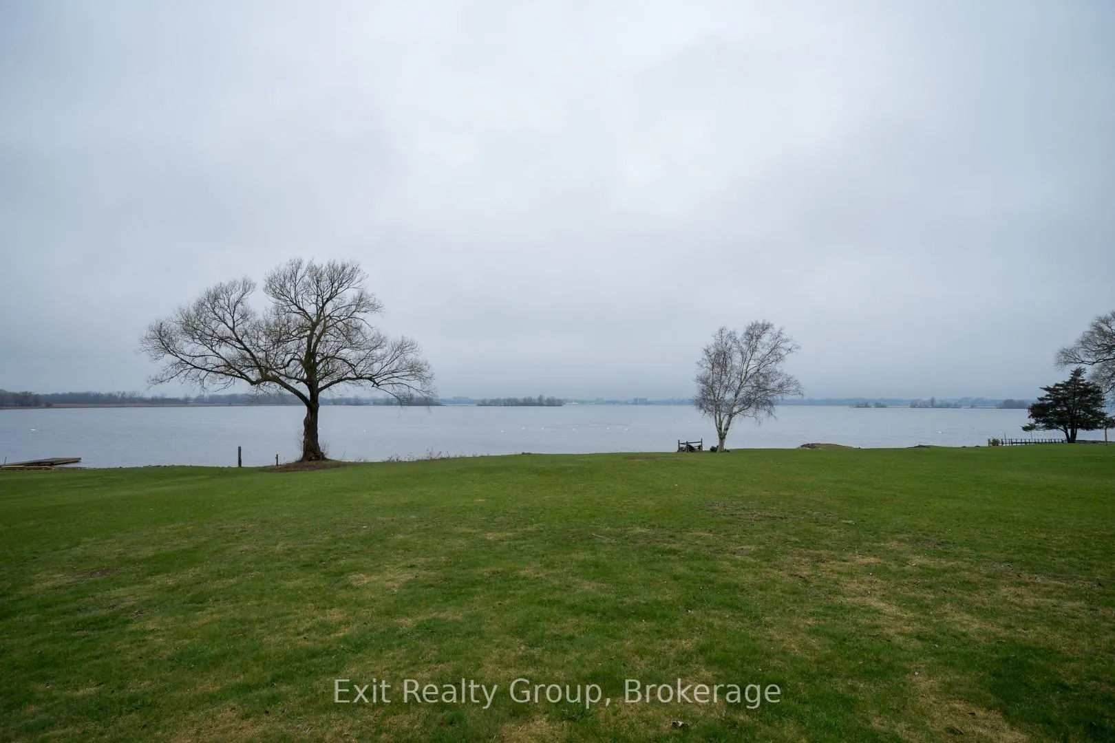 Photo 4 of 217 Massassauga Road, Prince Edward County, Ameliasburg Ward — HOMEH