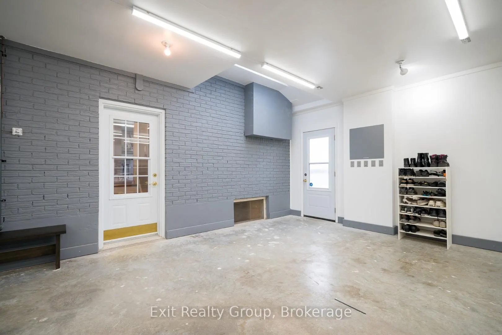 Photo 16 of 217 Massassauga Road, Prince Edward County, Ameliasburg Ward — HOMEH