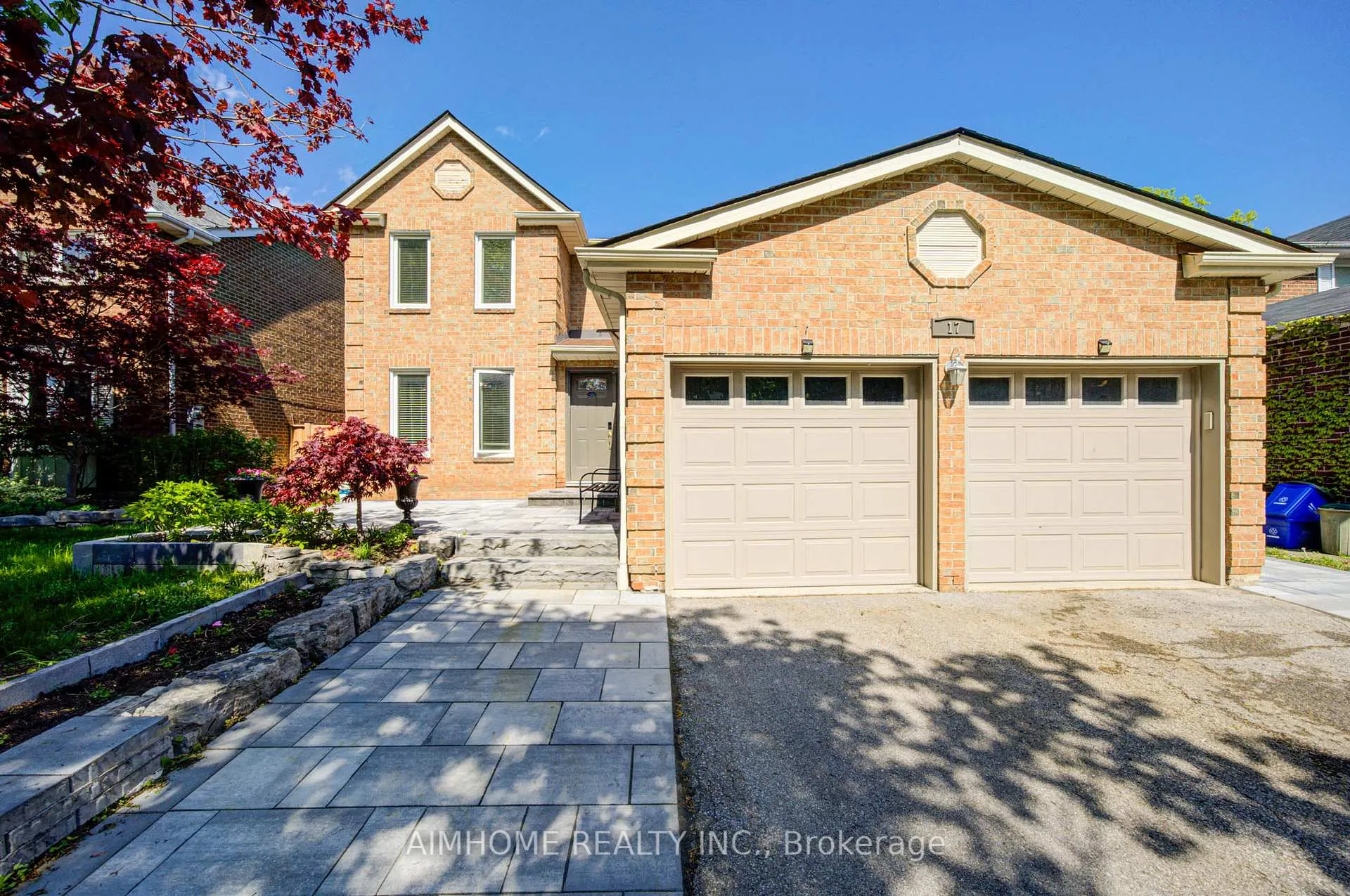 Photo 4 of 17 Garnish Green, Markham, Markham Village — HOMEH