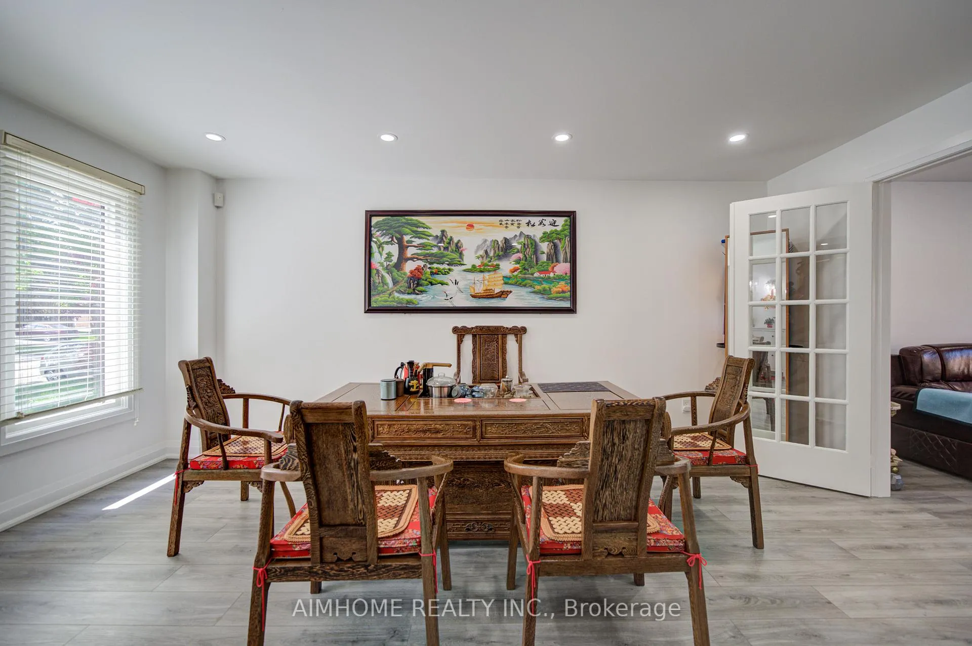 Photo 10 of 17 Garnish Green, Markham, Markham Village — HOMEH