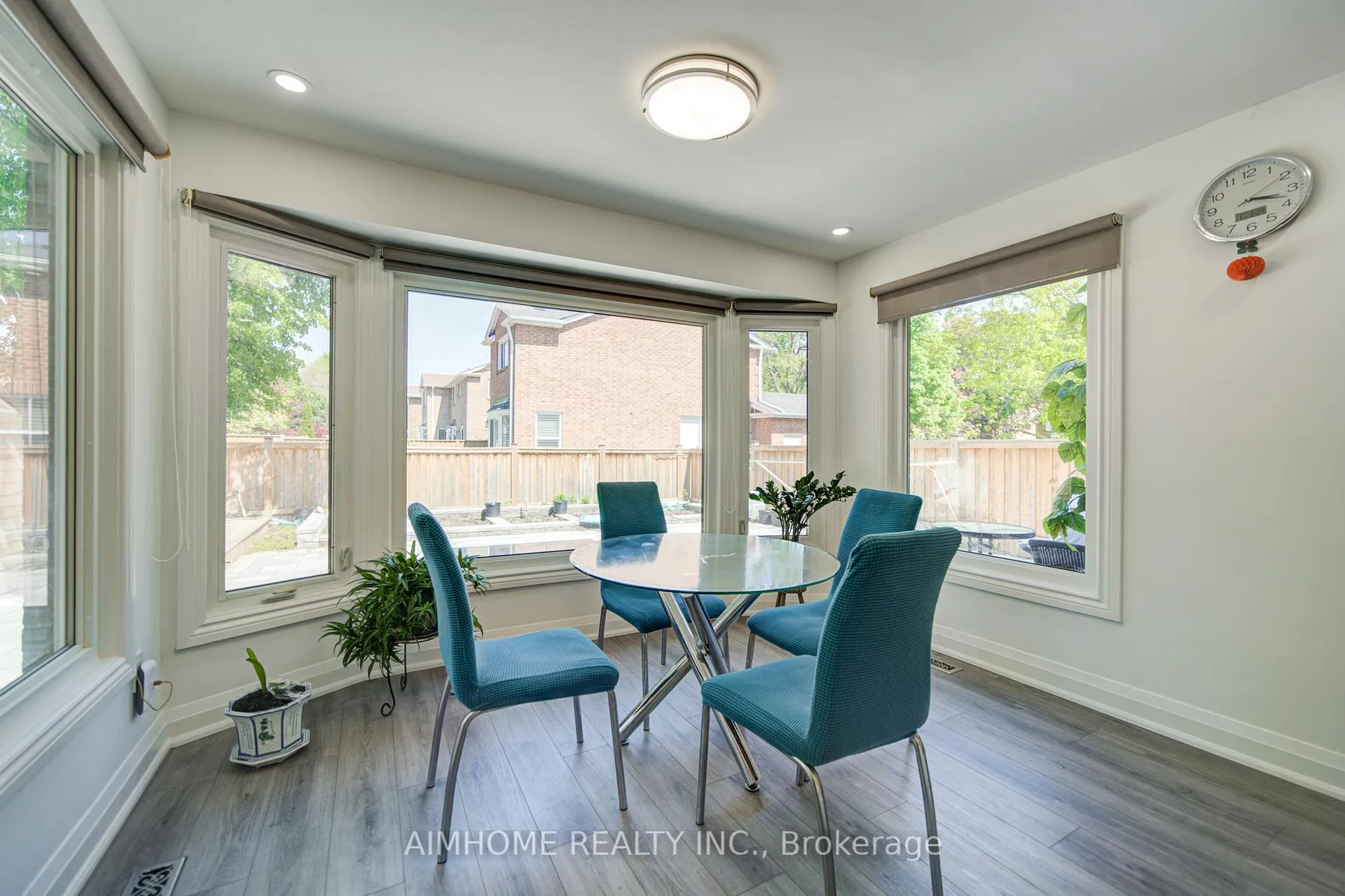 Photo 25 of 17 Garnish Green, Markham, Markham Village — HOMEH