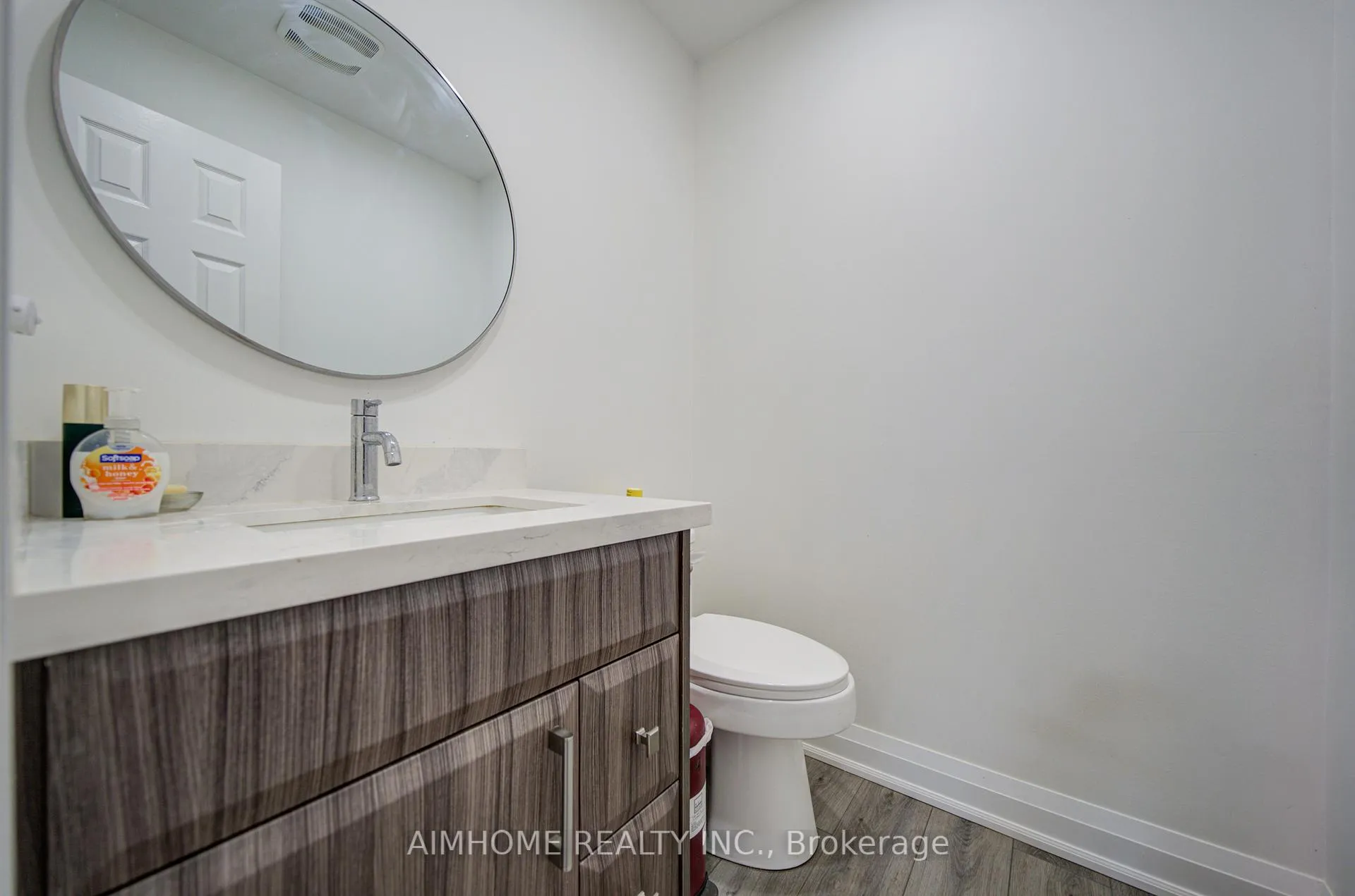 Photo 31 of 17 Garnish Green, Markham, Markham Village — HOMEH