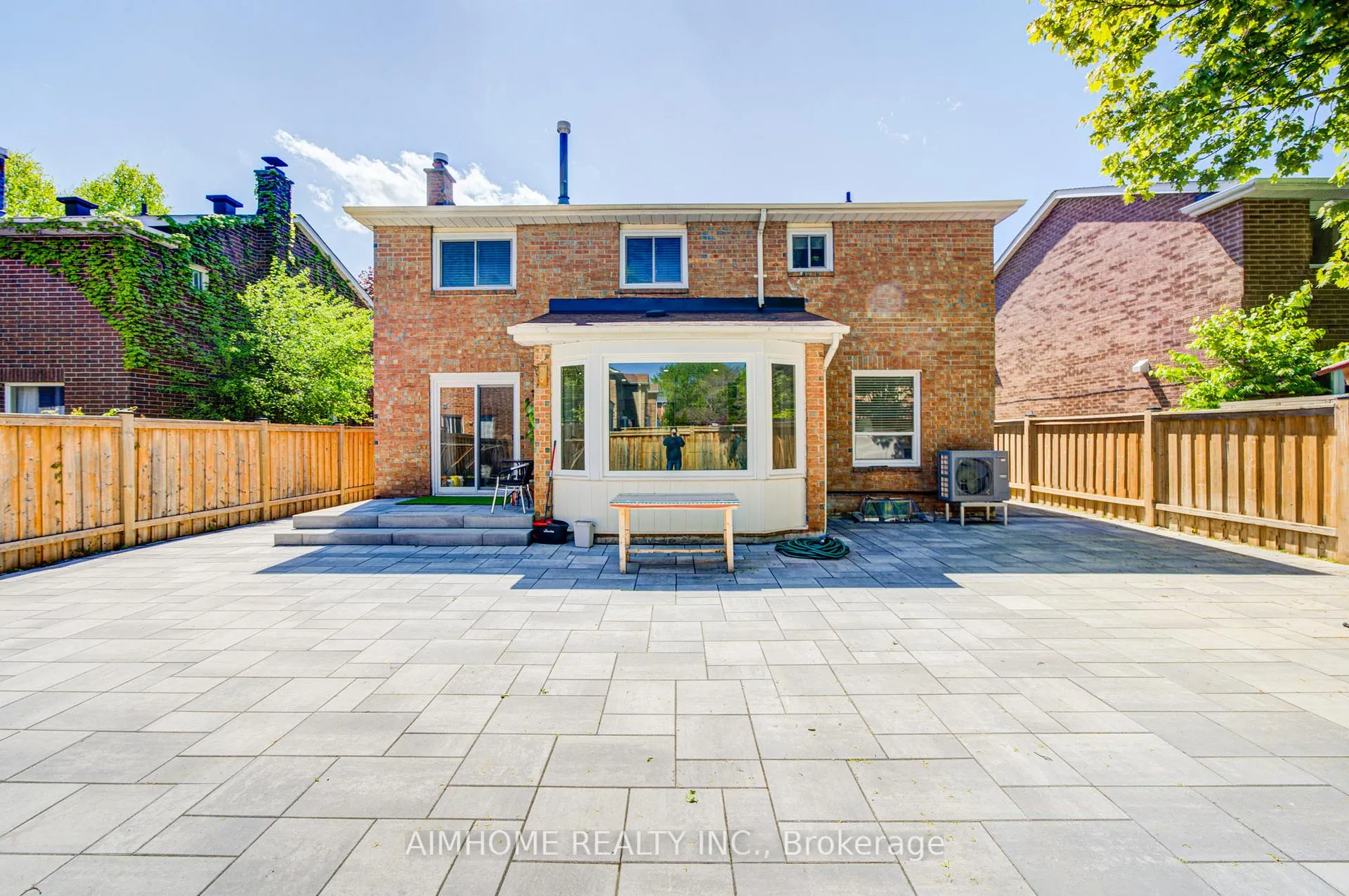 Photo 46 of 17 Garnish Green, Markham, Markham Village — HOMEH