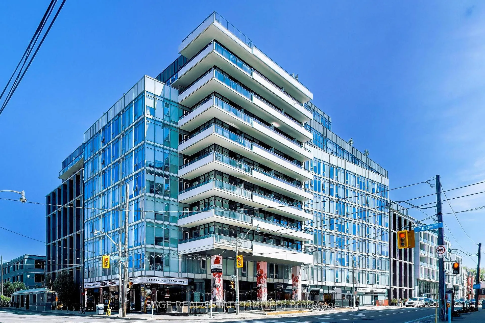 Front of Unit 726, 1190 Dundas Street E