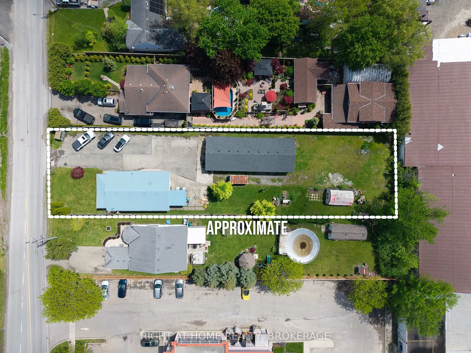 Photo 41 of 133 Quaker Road, Welland, N. Welland — HOMEH
