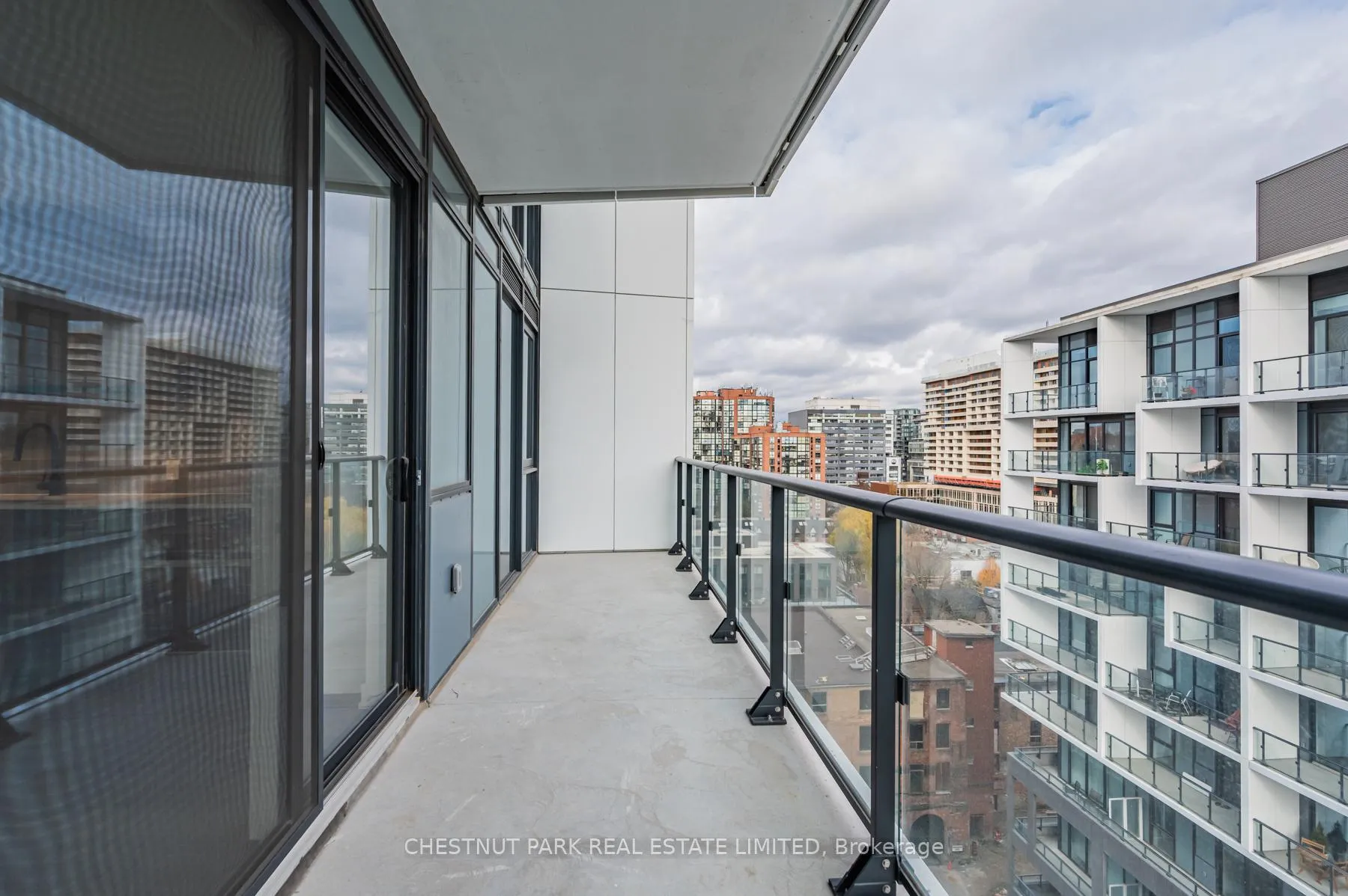 Photo 24 of Unit 1102, 9 Tecumseth Street, Toronto, Niagara — HOMEH