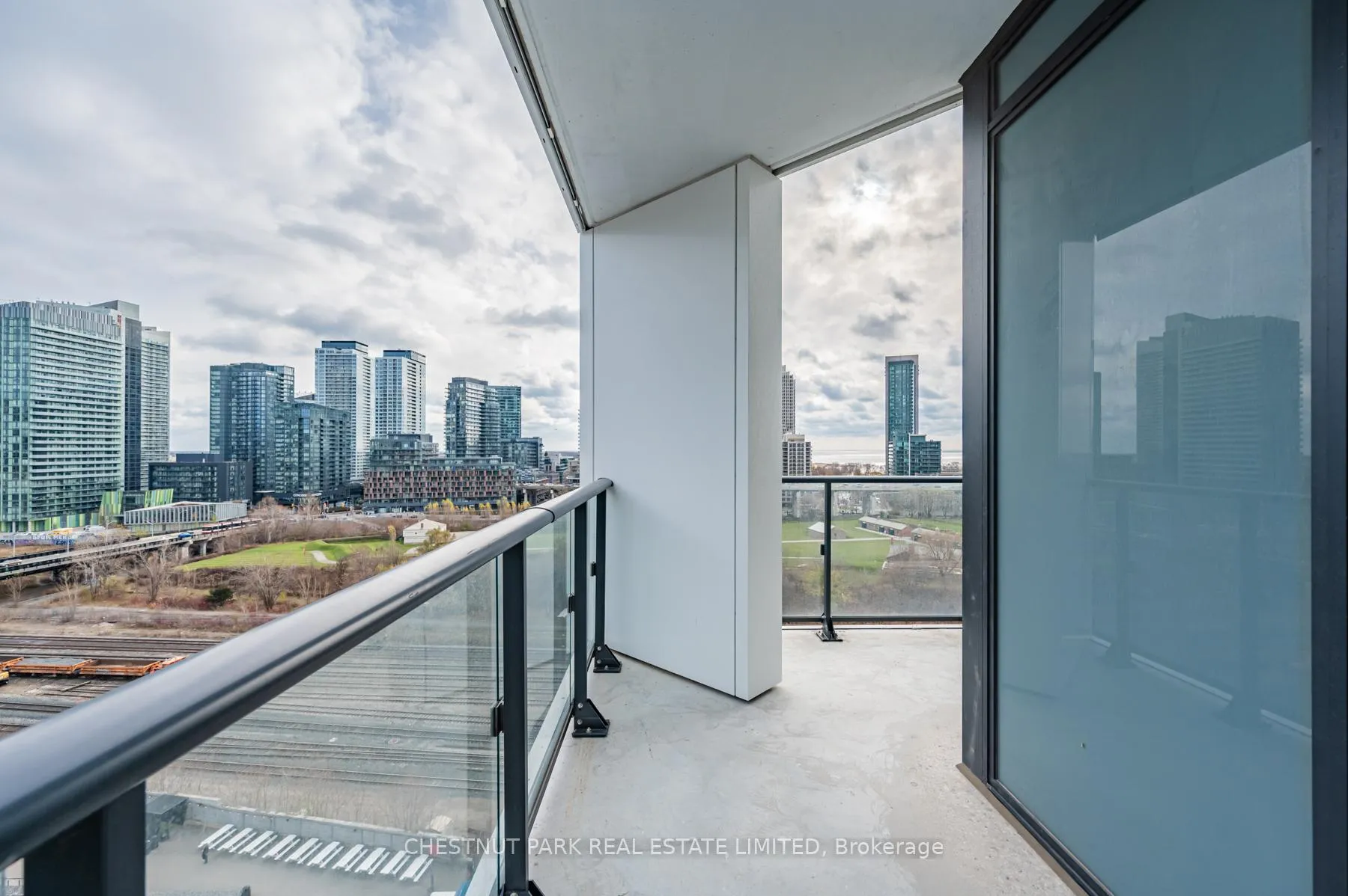 Photo 28 of Unit 1102, 9 Tecumseth Street, Toronto, Niagara — HOMEH