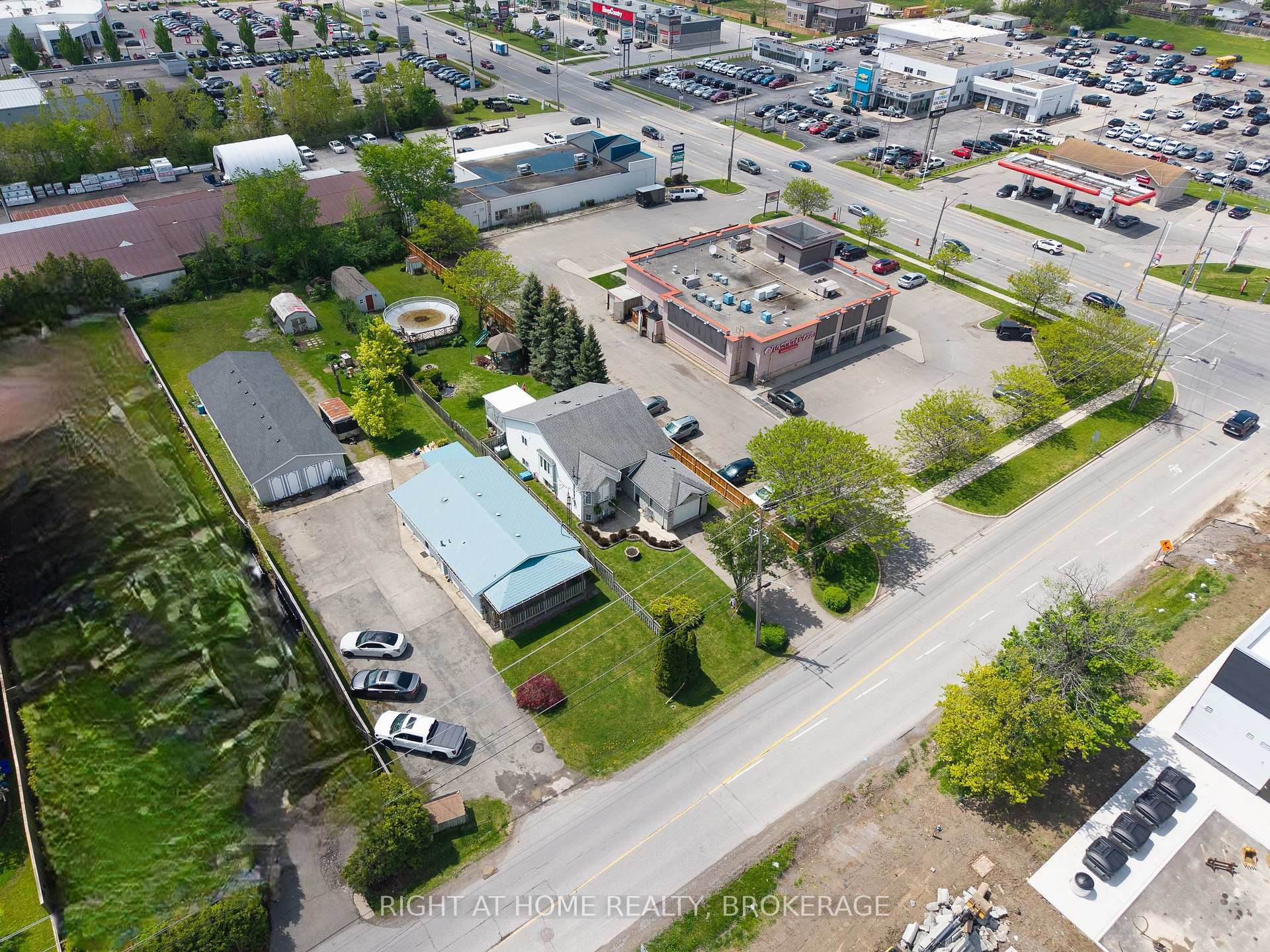Photo 48 of 139 Quaker Road, Welland, N. Welland — HOMEH
