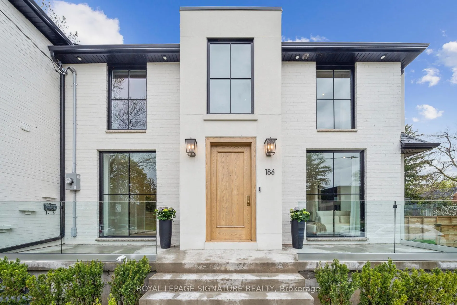 Photo 2 of 186 Humewood Drive, Toronto, Humewood-Cedarvale — HOMEH