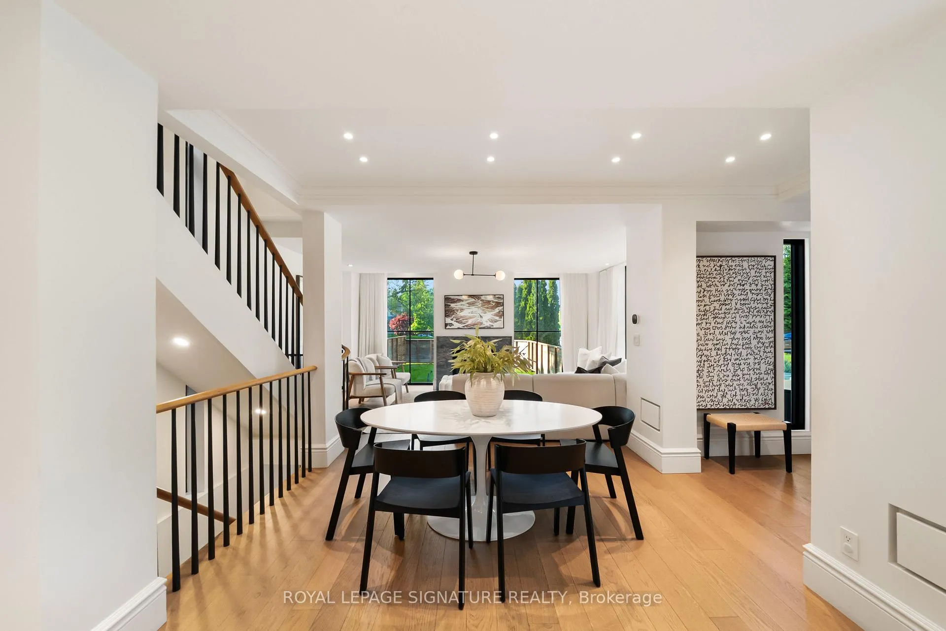 Photo 8 of 186 Humewood Drive, Toronto, Humewood-Cedarvale — HOMEH