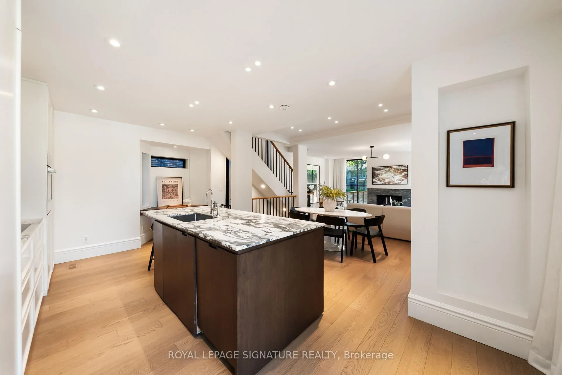 Photo 12 of 186 Humewood Drive, Toronto, Humewood-Cedarvale — HOMEH