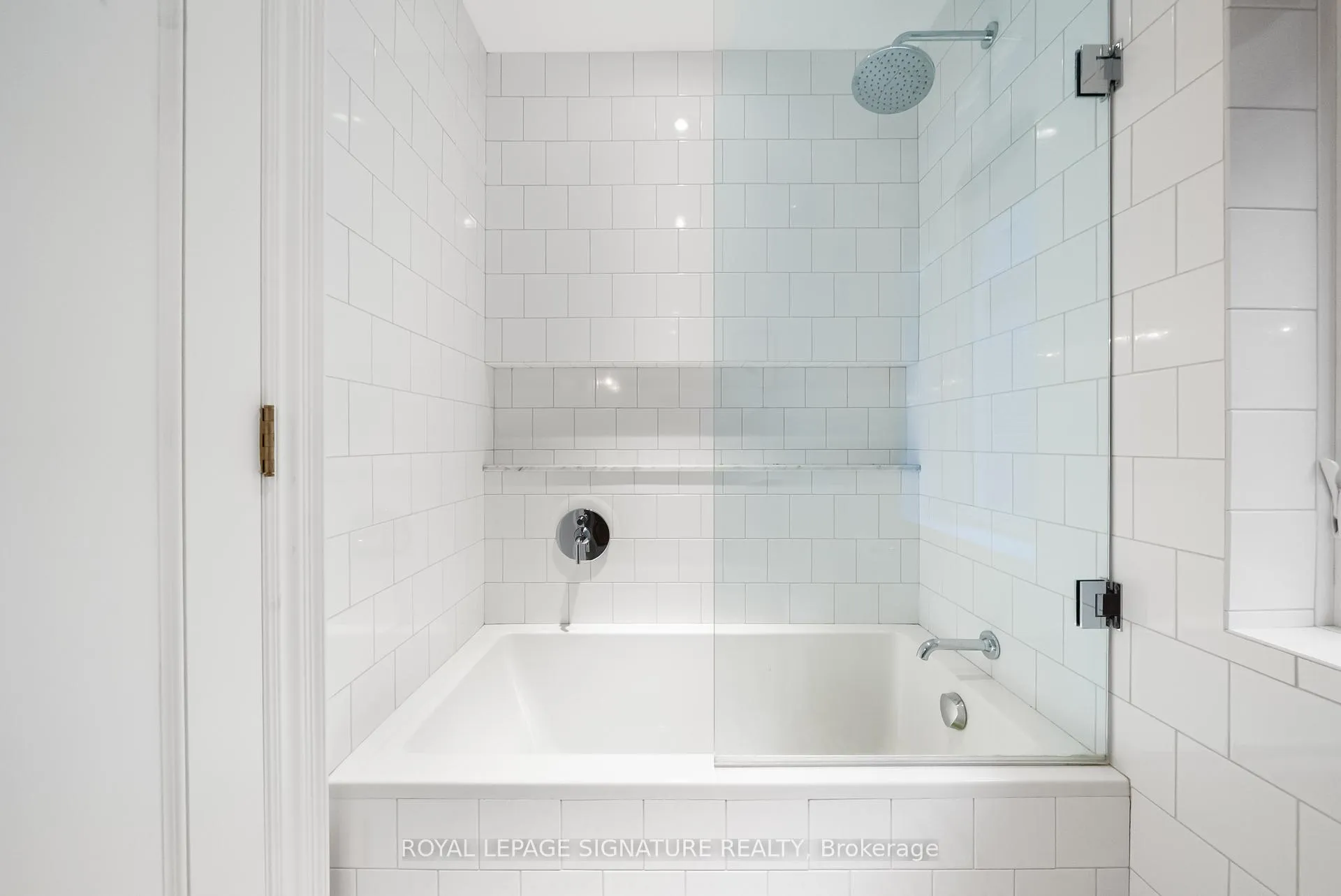 Photo 28 of 186 Humewood Drive, Toronto, Humewood-Cedarvale — HOMEH