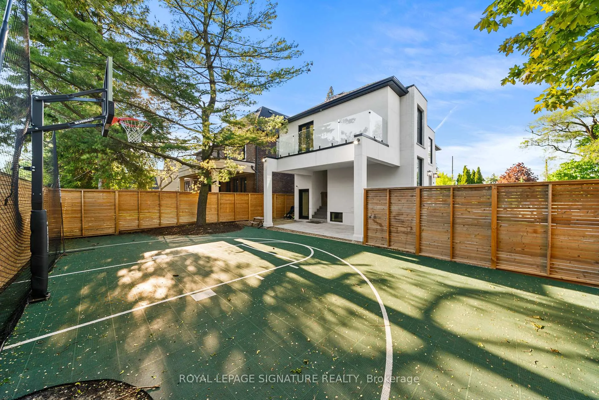 Photo 32 of 186 Humewood Drive, Toronto, Humewood-Cedarvale — HOMEH