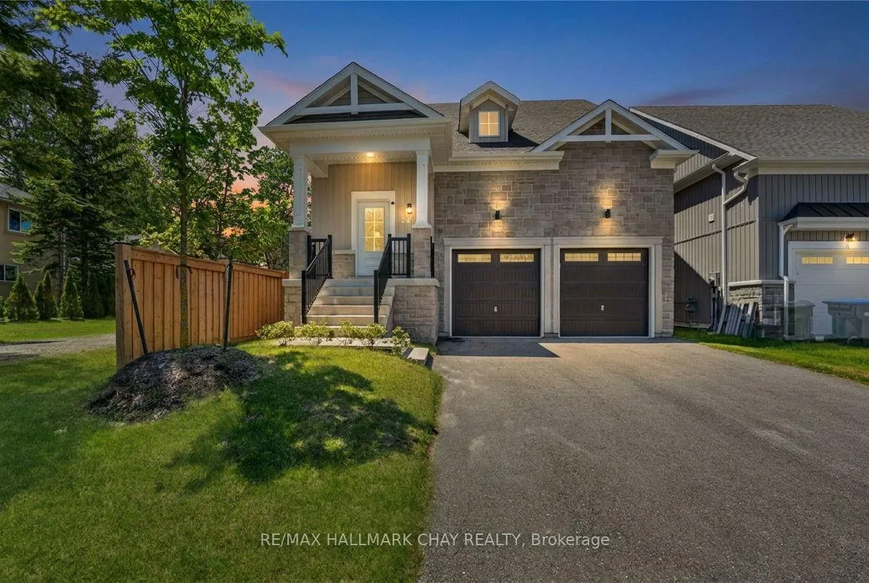 Photo 1 of 20 62 Street S, Wasaga Beach — HOMEH
