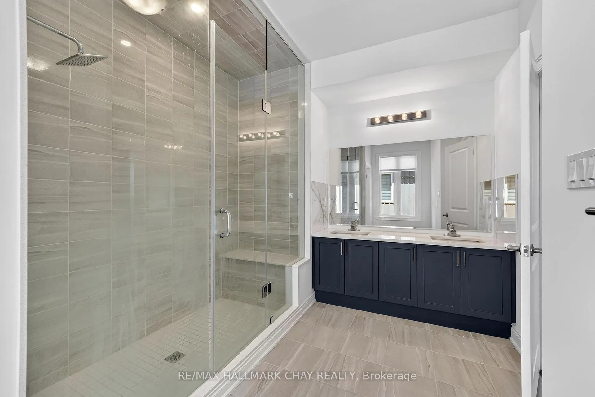Photo 21 of 20 62 Street S, Wasaga Beach — HOMEH