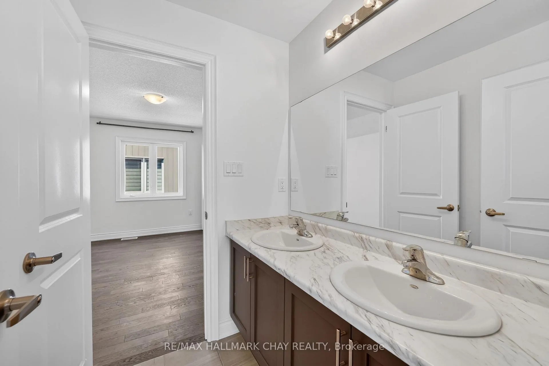 Photo 27 of 20 62 Street S, Wasaga Beach — HOMEH