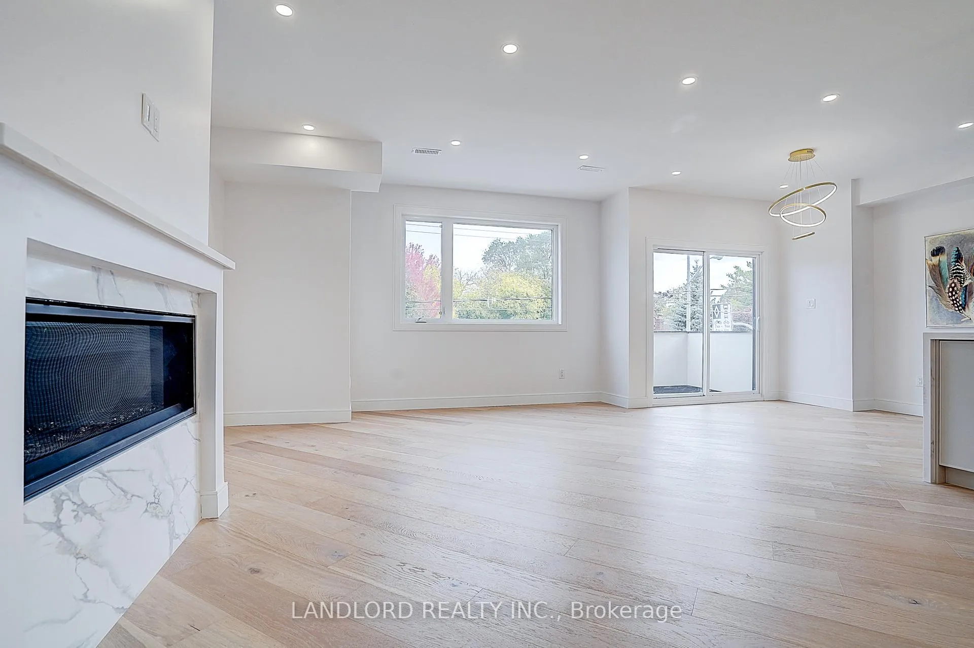 Photo 11 of Unit Unit 2, 1344 Pape Avenue, Toronto, Broadview North — HOMEH