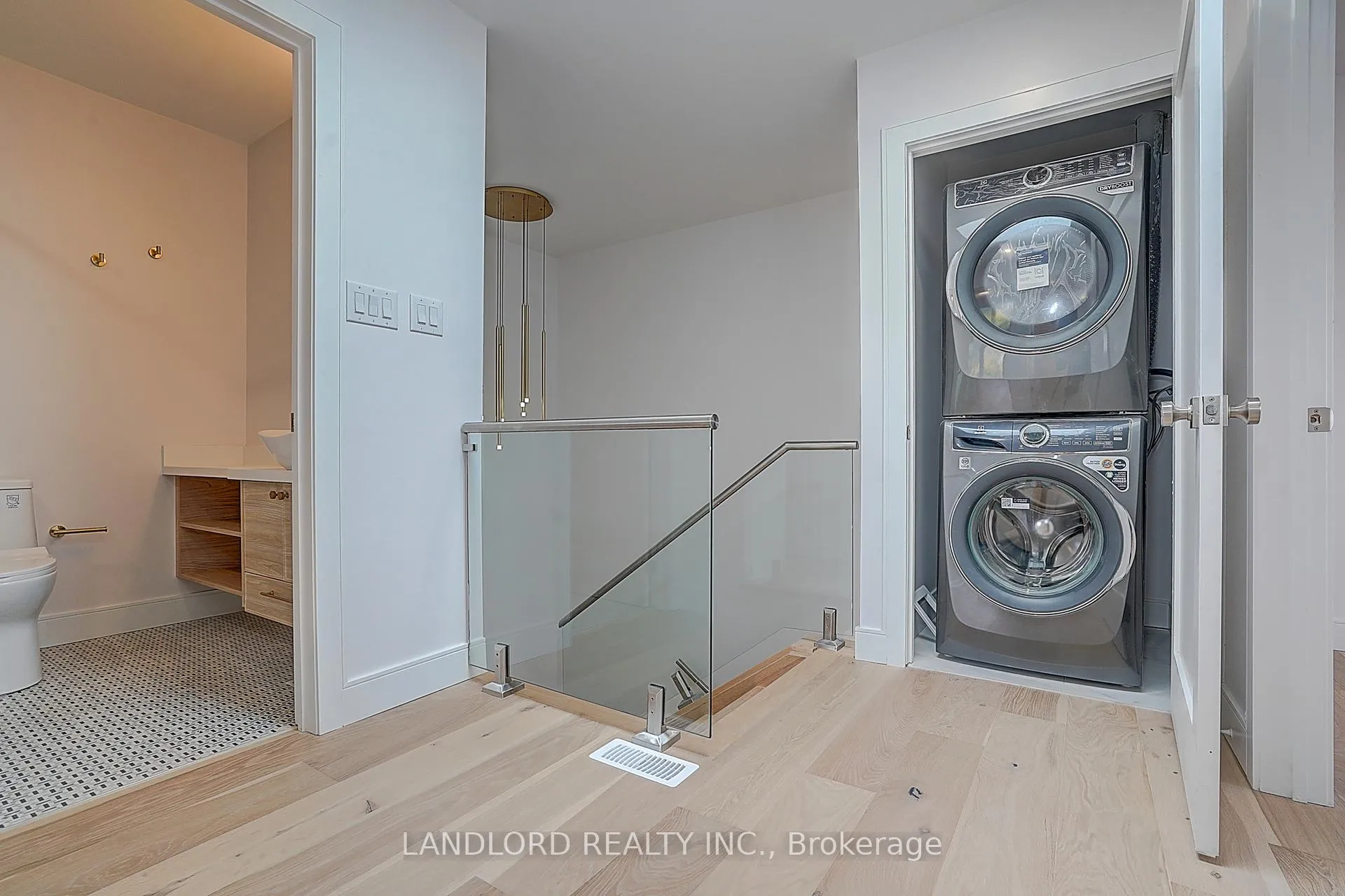 Photo 23 of Unit Unit 2, 1344 Pape Avenue, Toronto, Broadview North — HOMEH